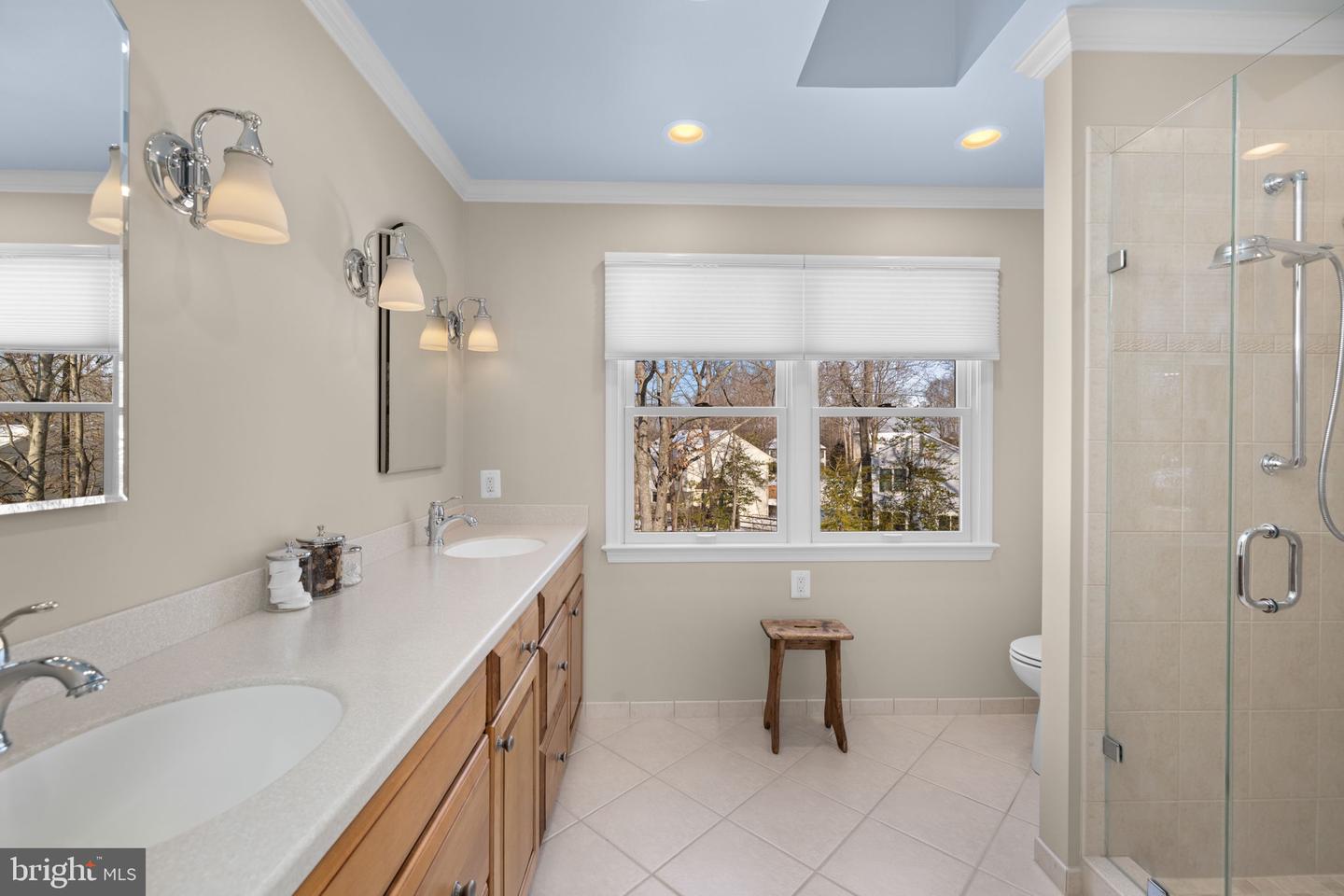 9616 OAKINGTON DR, FAIRFAX STATION, Virginia 22039, 4 Bedrooms Bedrooms, ,3 BathroomsBathrooms,Residential,For sale,9616 OAKINGTON DR,VAFX2282284 MLS # VAFX2282284