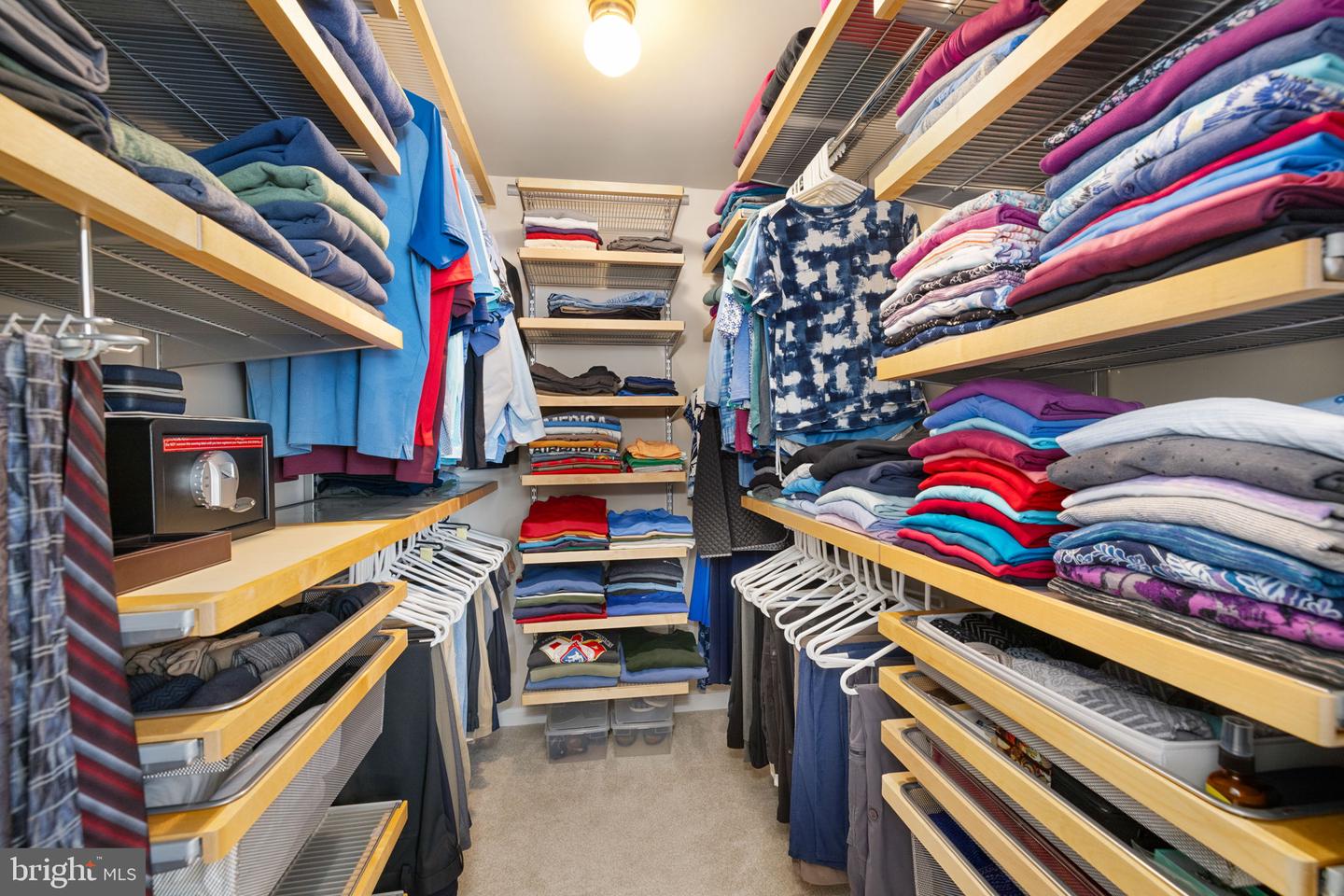 9616 OAKINGTON DR, FAIRFAX STATION, Virginia 22039, 4 Bedrooms Bedrooms, ,3 BathroomsBathrooms,Residential,For sale,9616 OAKINGTON DR,VAFX2282284 MLS # VAFX2282284