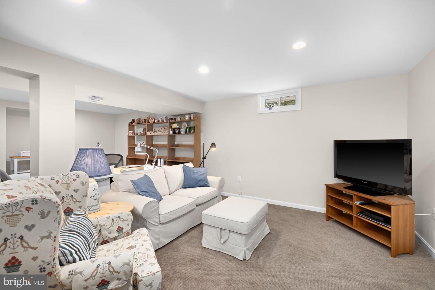 9616 OAKINGTON DR, FAIRFAX STATION, Virginia 22039, 4 Bedrooms Bedrooms, ,3 BathroomsBathrooms,Residential,For sale,9616 OAKINGTON DR,VAFX2282284 MLS # VAFX2282284