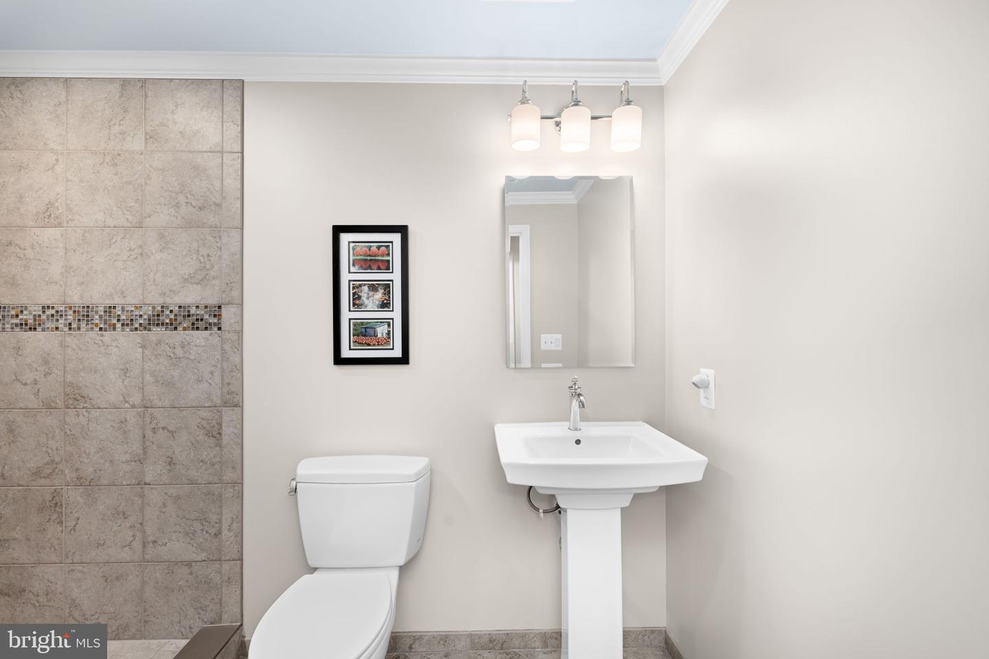 9616 OAKINGTON DR, FAIRFAX STATION, Virginia 22039, 4 Bedrooms Bedrooms, ,3 BathroomsBathrooms,Residential,For sale,9616 OAKINGTON DR,VAFX2282284 MLS # VAFX2282284