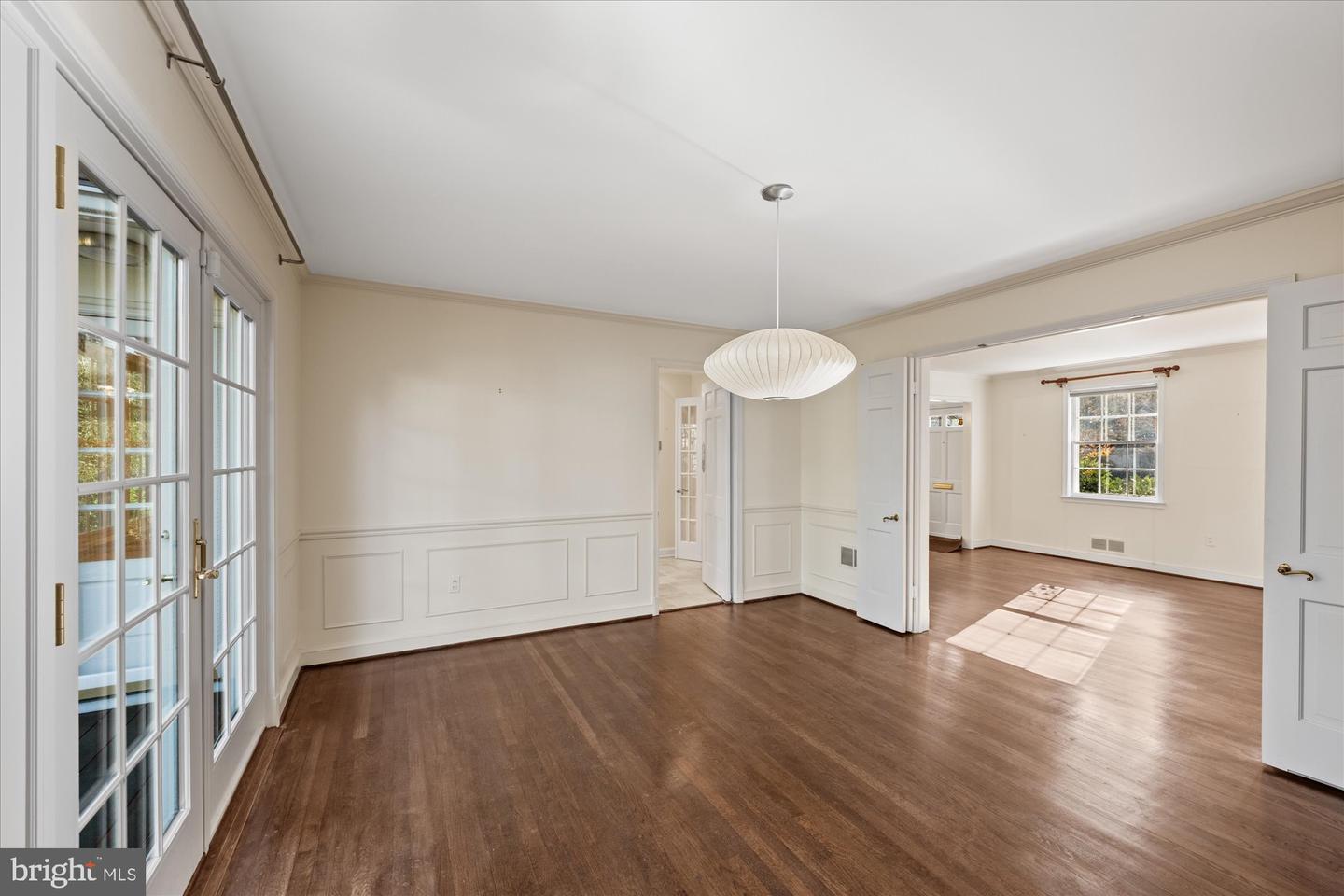 4238 50TH ST NW, WASHINGTON, District Of Columbia 20016, 4 Bedrooms Bedrooms, ,4 BathroomsBathrooms,Residential,For sale,4238 50TH ST NW,DCDC2235038 MLS # DCDC2235038