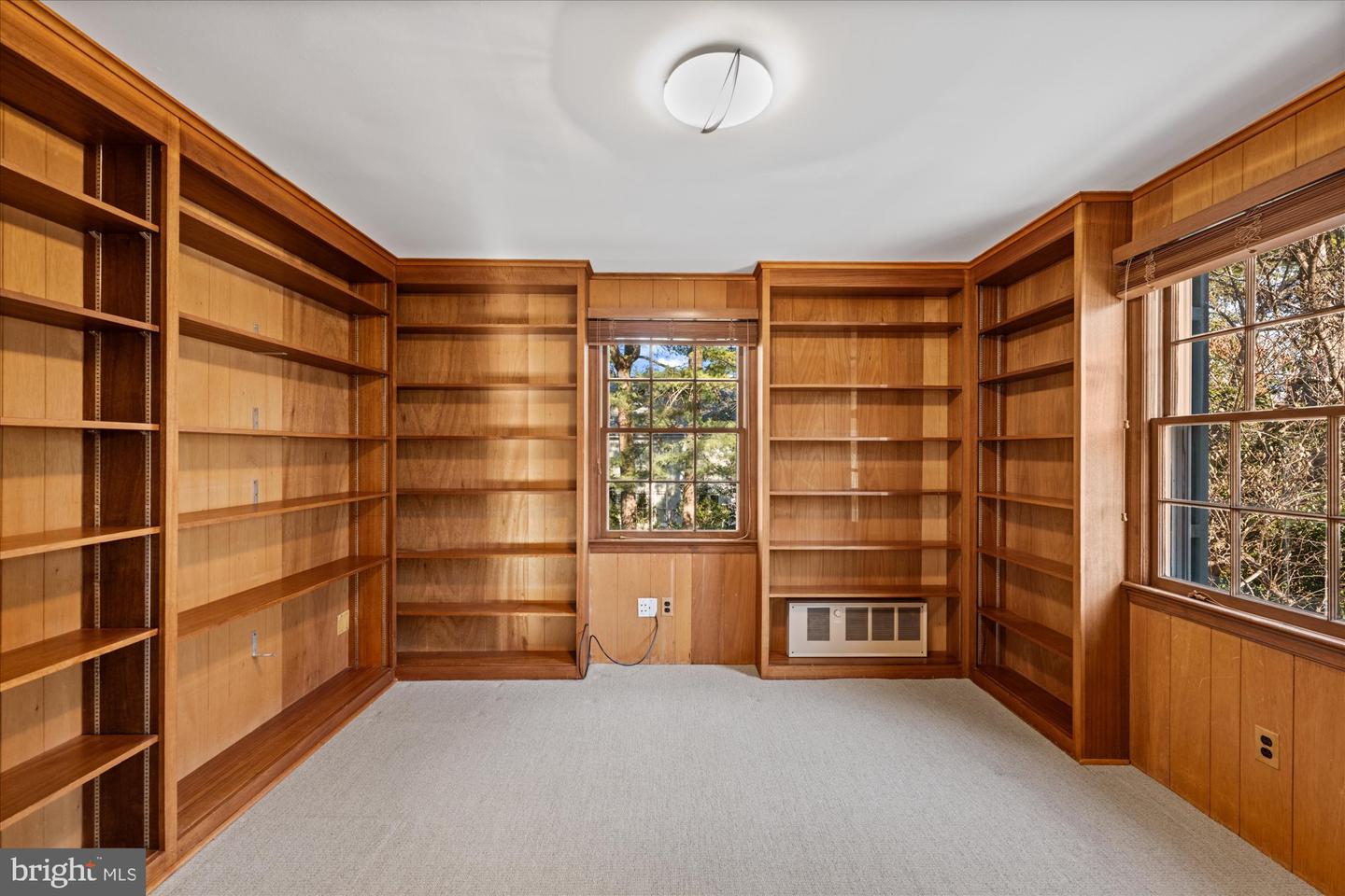 4238 50TH ST NW, WASHINGTON, District Of Columbia 20016, 4 Bedrooms Bedrooms, ,4 BathroomsBathrooms,Residential,For sale,4238 50TH ST NW,DCDC2235038 MLS # DCDC2235038