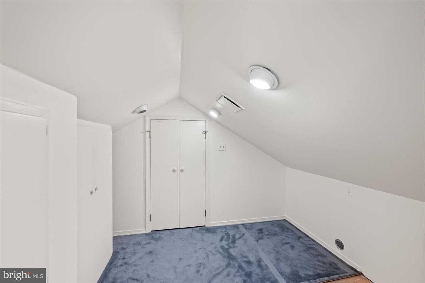 4238 50TH ST NW, WASHINGTON, District Of Columbia 20016, 4 Bedrooms Bedrooms, ,4 BathroomsBathrooms,Residential,For sale,4238 50TH ST NW,DCDC2235038 MLS # DCDC2235038