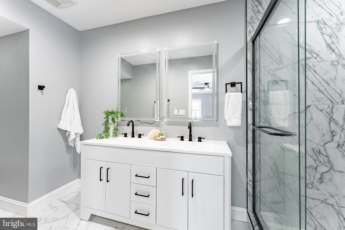 7510 MILWAY DR, ALEXANDRIA, Virginia 22306, 5 Bedrooms Bedrooms, ,3 BathroomsBathrooms,Residential,For sale,7510 MILWAY DR,VAFX2282838 MLS # VAFX2282838 7510 MILWAY DR, ALEXANDRIA, Virginia 22306, 5 Bedrooms Bedrooms, ,3 BathroomsBathrooms,Residential,For sale,7510 MILWAY DR,VAFX2282838 MLS # VAFX2282838