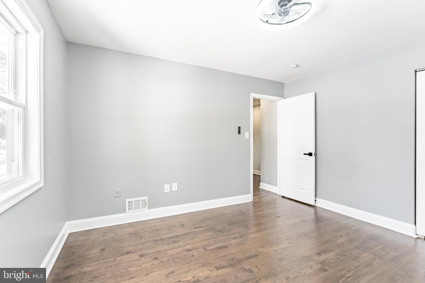 7510 MILWAY DR, ALEXANDRIA, Virginia 22306, 5 Bedrooms Bedrooms, ,3 BathroomsBathrooms,Residential,For sale,7510 MILWAY DR,VAFX2282838 MLS # VAFX2282838 7510 MILWAY DR, ALEXANDRIA, Virginia 22306, 5 Bedrooms Bedrooms, ,3 BathroomsBathrooms,Residential,For sale,7510 MILWAY DR,VAFX2282838 MLS # VAFX2282838