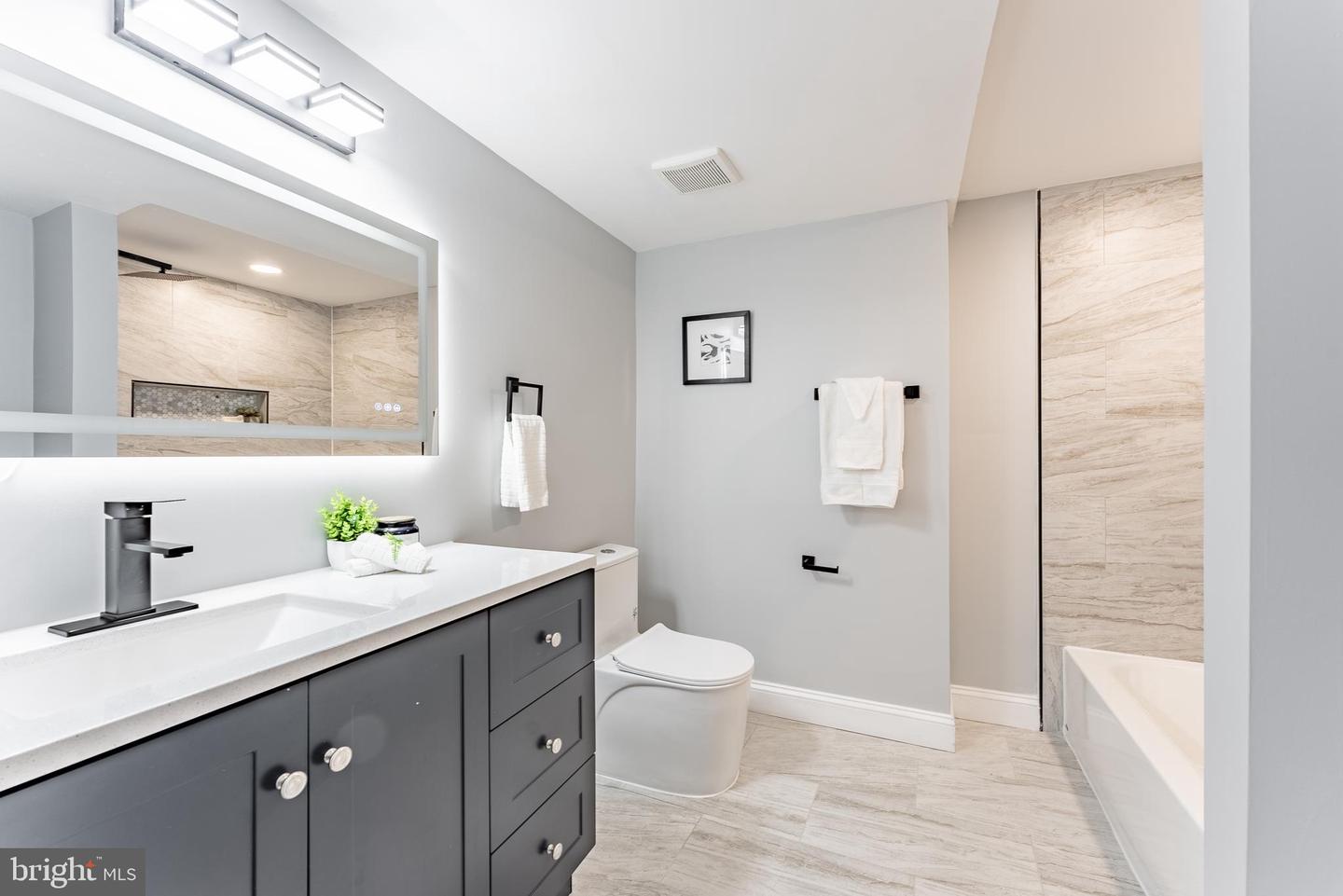 7510 MILWAY DR, ALEXANDRIA, Virginia 22306, 5 Bedrooms Bedrooms, ,3 BathroomsBathrooms,Residential,For sale,7510 MILWAY DR,VAFX2282838 MLS # VAFX2282838 7510 MILWAY DR, ALEXANDRIA, Virginia 22306, 5 Bedrooms Bedrooms, ,3 BathroomsBathrooms,Residential,For sale,7510 MILWAY DR,VAFX2282838 MLS # VAFX2282838