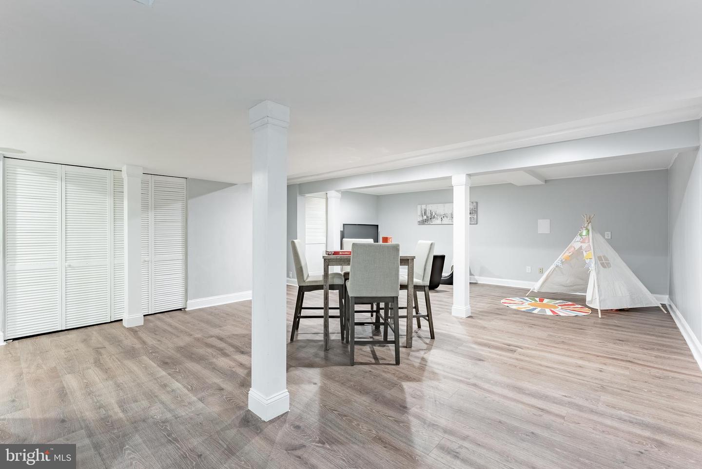 7510 MILWAY DR, ALEXANDRIA, Virginia 22306, 5 Bedrooms Bedrooms, ,3 BathroomsBathrooms,Residential,For sale,7510 MILWAY DR,VAFX2282838 MLS # VAFX2282838 7510 MILWAY DR, ALEXANDRIA, Virginia 22306, 5 Bedrooms Bedrooms, ,3 BathroomsBathrooms,Residential,For sale,7510 MILWAY DR,VAFX2282838 MLS # VAFX2282838