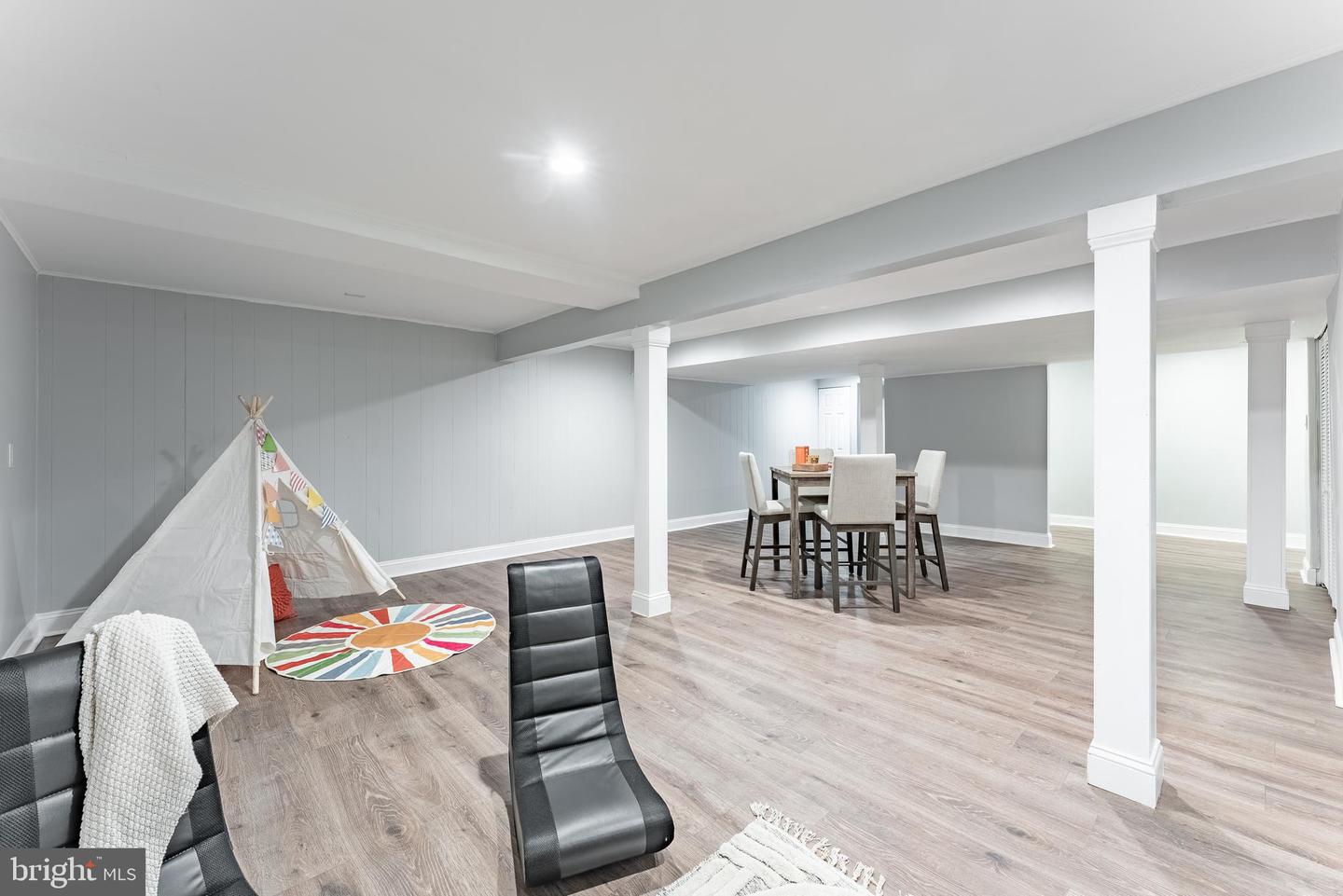 7510 MILWAY DR, ALEXANDRIA, Virginia 22306, 5 Bedrooms Bedrooms, ,3 BathroomsBathrooms,Residential,For sale,7510 MILWAY DR,VAFX2282838 MLS # VAFX2282838 7510 MILWAY DR, ALEXANDRIA, Virginia 22306, 5 Bedrooms Bedrooms, ,3 BathroomsBathrooms,Residential,For sale,7510 MILWAY DR,VAFX2282838 MLS # VAFX2282838