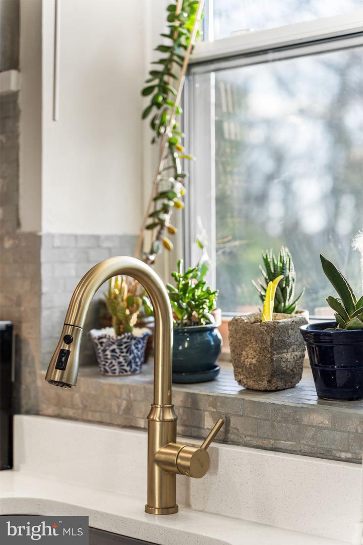 1227 TALBERT ST SE, WASHINGTON, District Of Columbia 20020, 3 Bedrooms Bedrooms, 12 Rooms Rooms,2 BathroomsBathrooms,Residential,For sale,1227 TALBERT ST SE,DCDC2235430 MLS # DCDC2235430 1227 TALBERT ST SE, WASHINGTON, District Of Columbia 20020, 3 Bedrooms Bedrooms, 12 Rooms Rooms,2 BathroomsBathrooms,Residential,For sale,1227 TALBERT ST SE,DCDC2235430 MLS # DCDC2235430