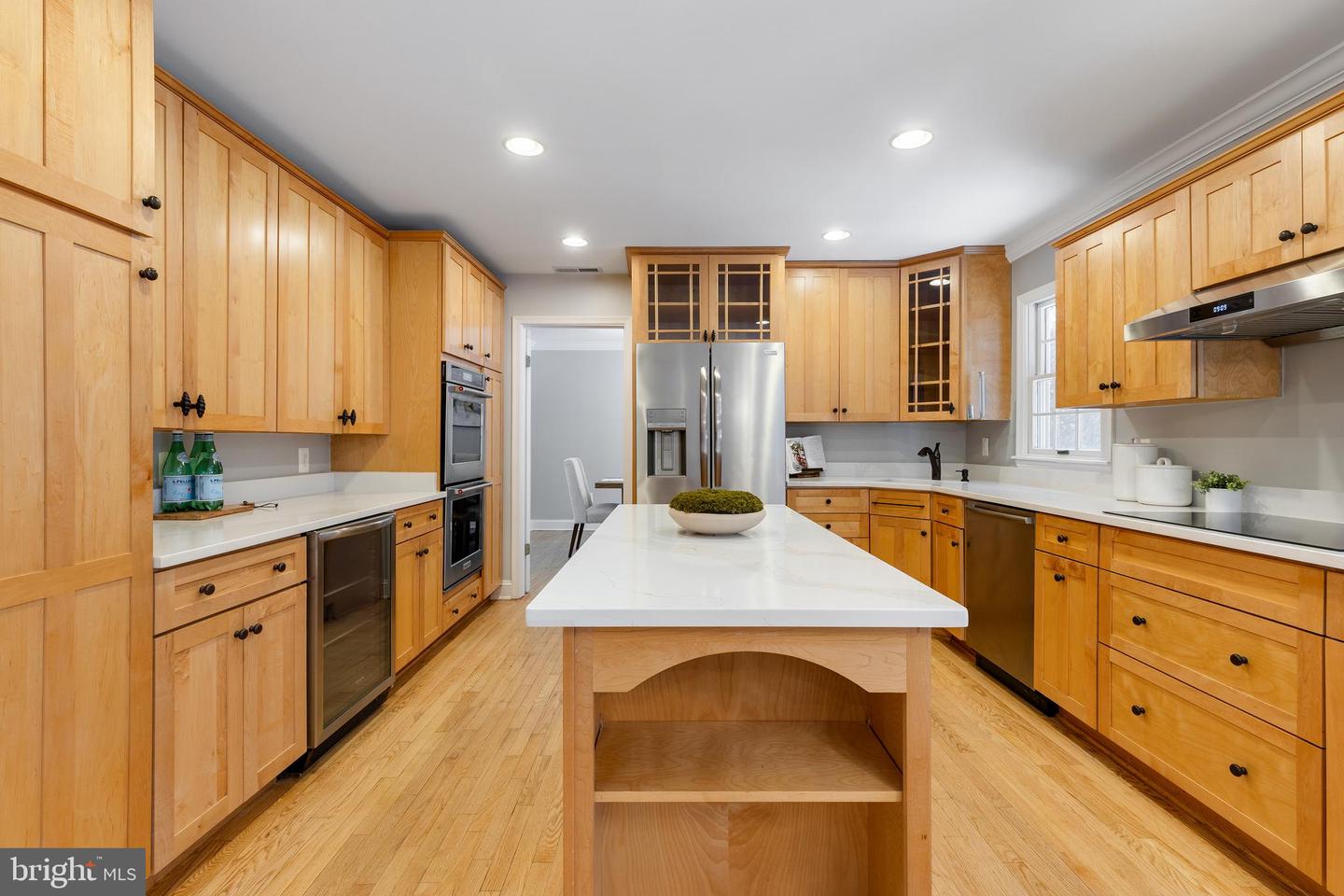 6443 LINWAY TER, MCLEAN, Virginia 22101, 5 Bedrooms Bedrooms, ,3 BathroomsBathrooms,Residential,For sale,6443 LINWAY TER,VAFX2282578 MLS # VAFX2282578 6443 LINWAY TER, MCLEAN, Virginia 22101, 5 Bedrooms Bedrooms, ,3 BathroomsBathrooms,Residential,For sale,6443 LINWAY TER,VAFX2282578 MLS # VAFX2282578