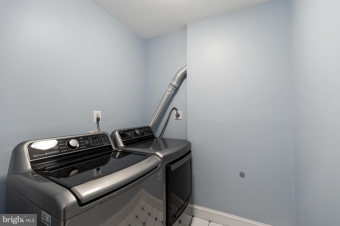 6443 LINWAY TER, MCLEAN, Virginia 22101, 5 Bedrooms Bedrooms, ,3 BathroomsBathrooms,Residential,For sale,6443 LINWAY TER,VAFX2282578 MLS # VAFX2282578 6443 LINWAY TER, MCLEAN, Virginia 22101, 5 Bedrooms Bedrooms, ,3 BathroomsBathrooms,Residential,For sale,6443 LINWAY TER,VAFX2282578 MLS # VAFX2282578