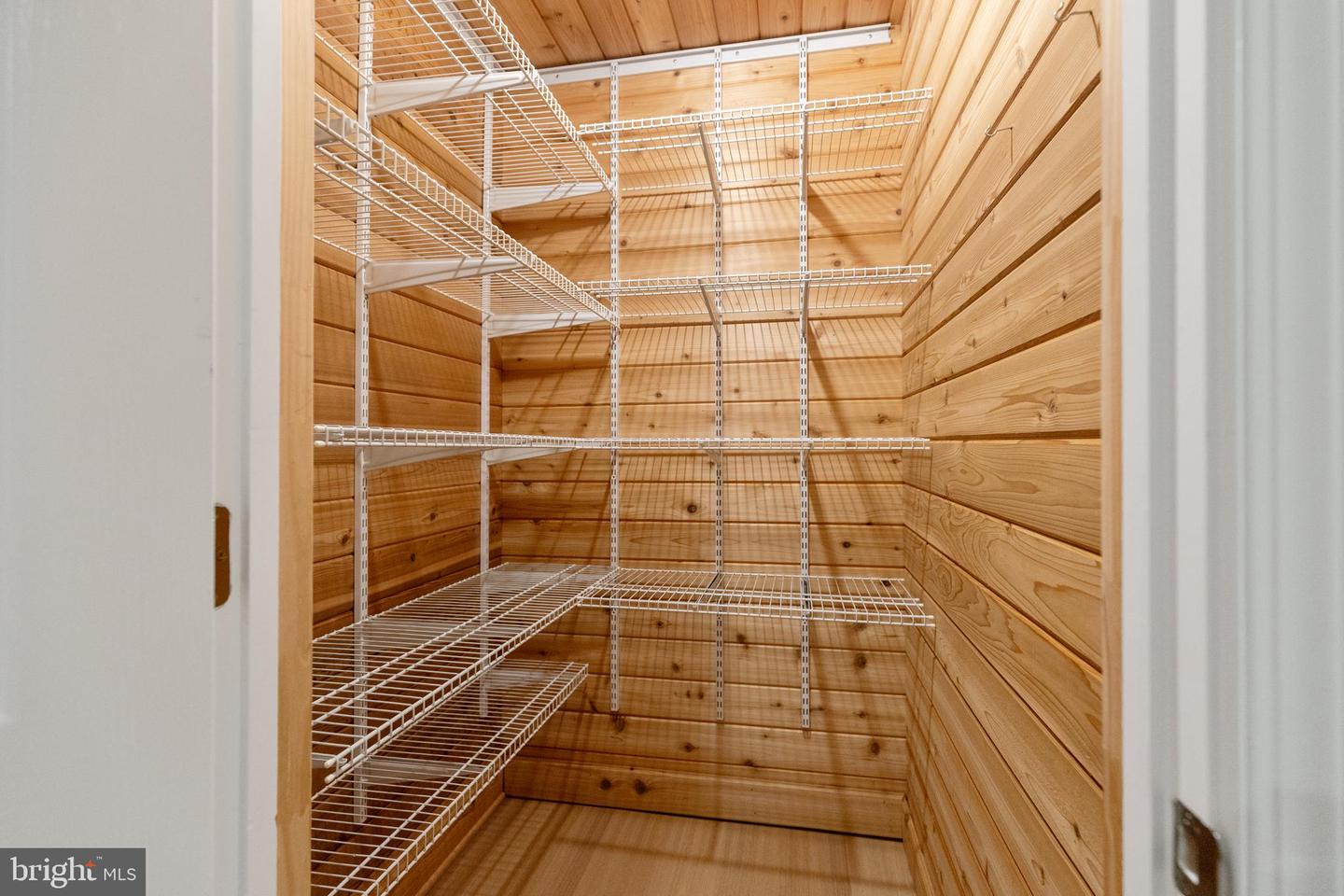 6443 LINWAY TER, MCLEAN, Virginia 22101, 5 Bedrooms Bedrooms, ,3 BathroomsBathrooms,Residential,For sale,6443 LINWAY TER,VAFX2282578 MLS # VAFX2282578 6443 LINWAY TER, MCLEAN, Virginia 22101, 5 Bedrooms Bedrooms, ,3 BathroomsBathrooms,Residential,For sale,6443 LINWAY TER,VAFX2282578 MLS # VAFX2282578