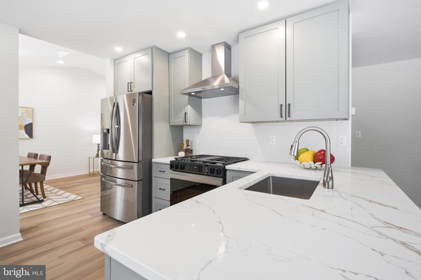 6519 SARA ALYCE CT, BURKE, Virginia 22015, 3 Bedrooms Bedrooms, ,2 BathroomsBathrooms,Residential,For sale,6519 SARA ALYCE CT,VAFX2283346 MLS # VAFX2283346