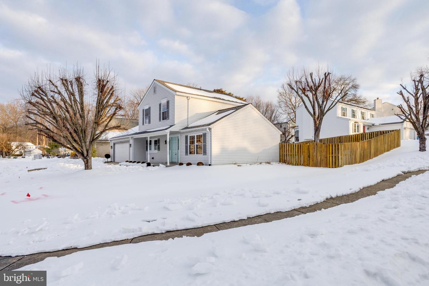 6519 SARA ALYCE CT, BURKE, Virginia 22015, 3 Bedrooms Bedrooms, ,2 BathroomsBathrooms,Residential,For sale,6519 SARA ALYCE CT,VAFX2283346 MLS # VAFX2283346