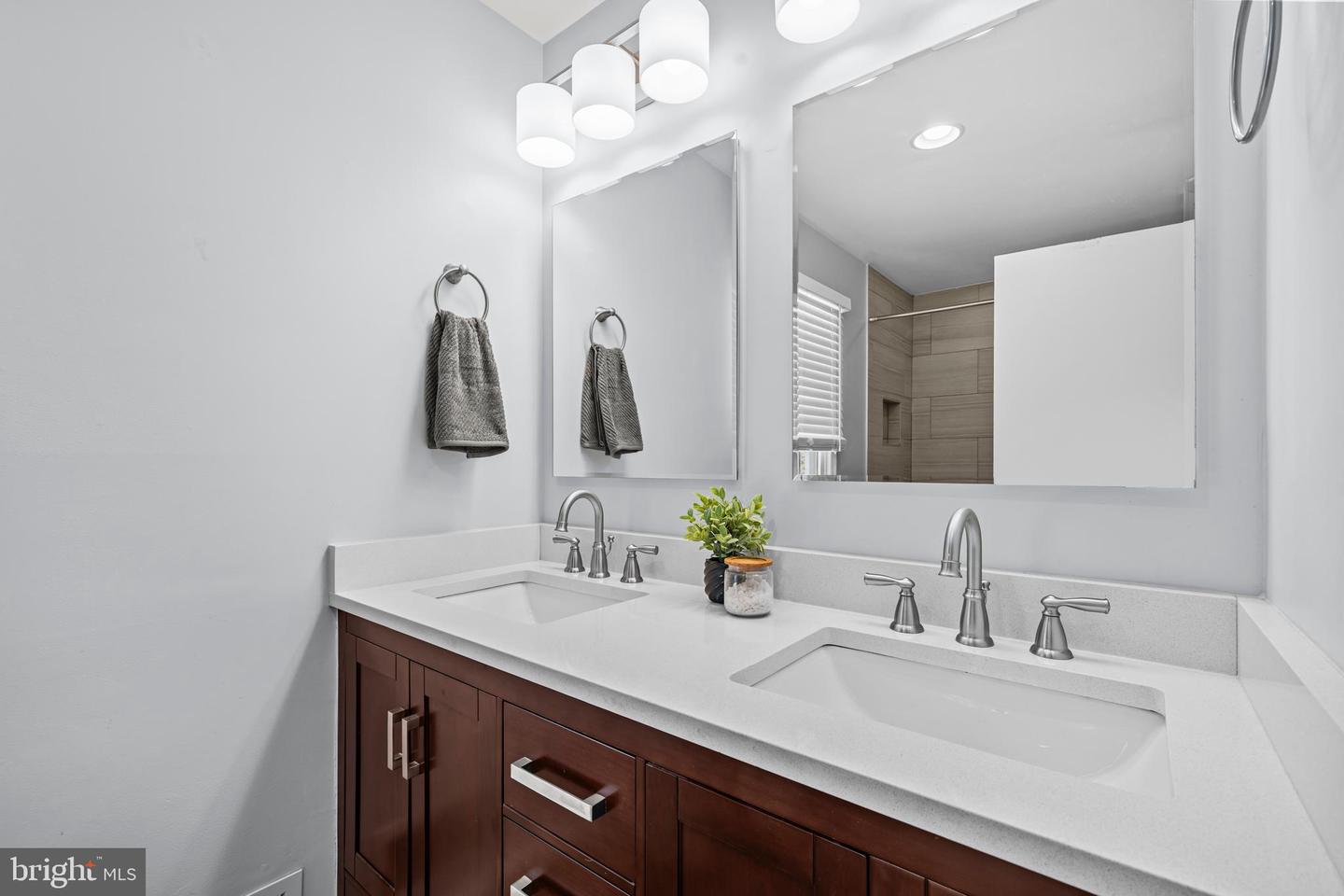 8309 MAGIC LEAF RD, SPRINGFIELD, Virginia 22153, 4 Bedrooms Bedrooms, ,3 BathroomsBathrooms,Residential,For sale,8309 MAGIC LEAF RD,VAFX2283534 MLS # VAFX2283534 8309 MAGIC LEAF RD, SPRINGFIELD, Virginia 22153, 4 Bedrooms Bedrooms, ,3 BathroomsBathrooms,Residential,For sale,8309 MAGIC LEAF RD,VAFX2283534 MLS # VAFX2283534