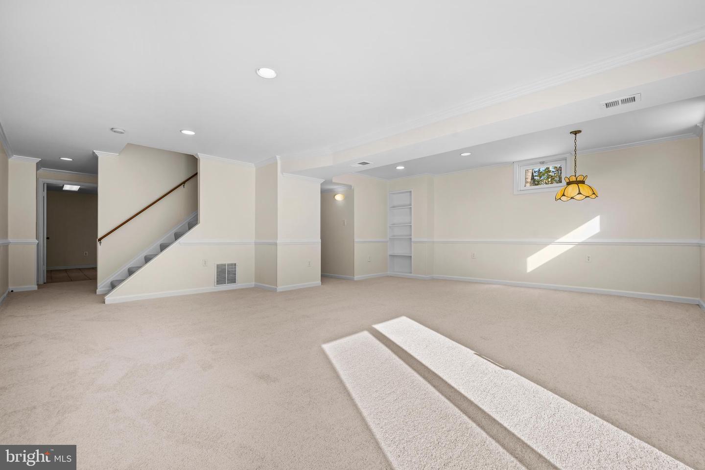 8309 MAGIC LEAF RD, SPRINGFIELD, Virginia 22153, 4 Bedrooms Bedrooms, ,3 BathroomsBathrooms,Residential,For sale,8309 MAGIC LEAF RD,VAFX2283534 MLS # VAFX2283534 8309 MAGIC LEAF RD, SPRINGFIELD, Virginia 22153, 4 Bedrooms Bedrooms, ,3 BathroomsBathrooms,Residential,For sale,8309 MAGIC LEAF RD,VAFX2283534 MLS # VAFX2283534