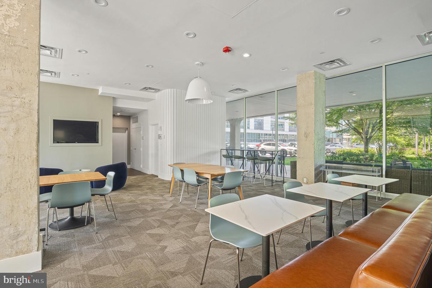 1101 3RD ST SW #610, WASHINGTON, District Of Columbia 20024, 1 Bedroom Bedrooms, ,1 BathroomBathrooms,Residential,For sale,1101 3RD ST SW #610,DCDC2235768 MLS # DCDC2235768