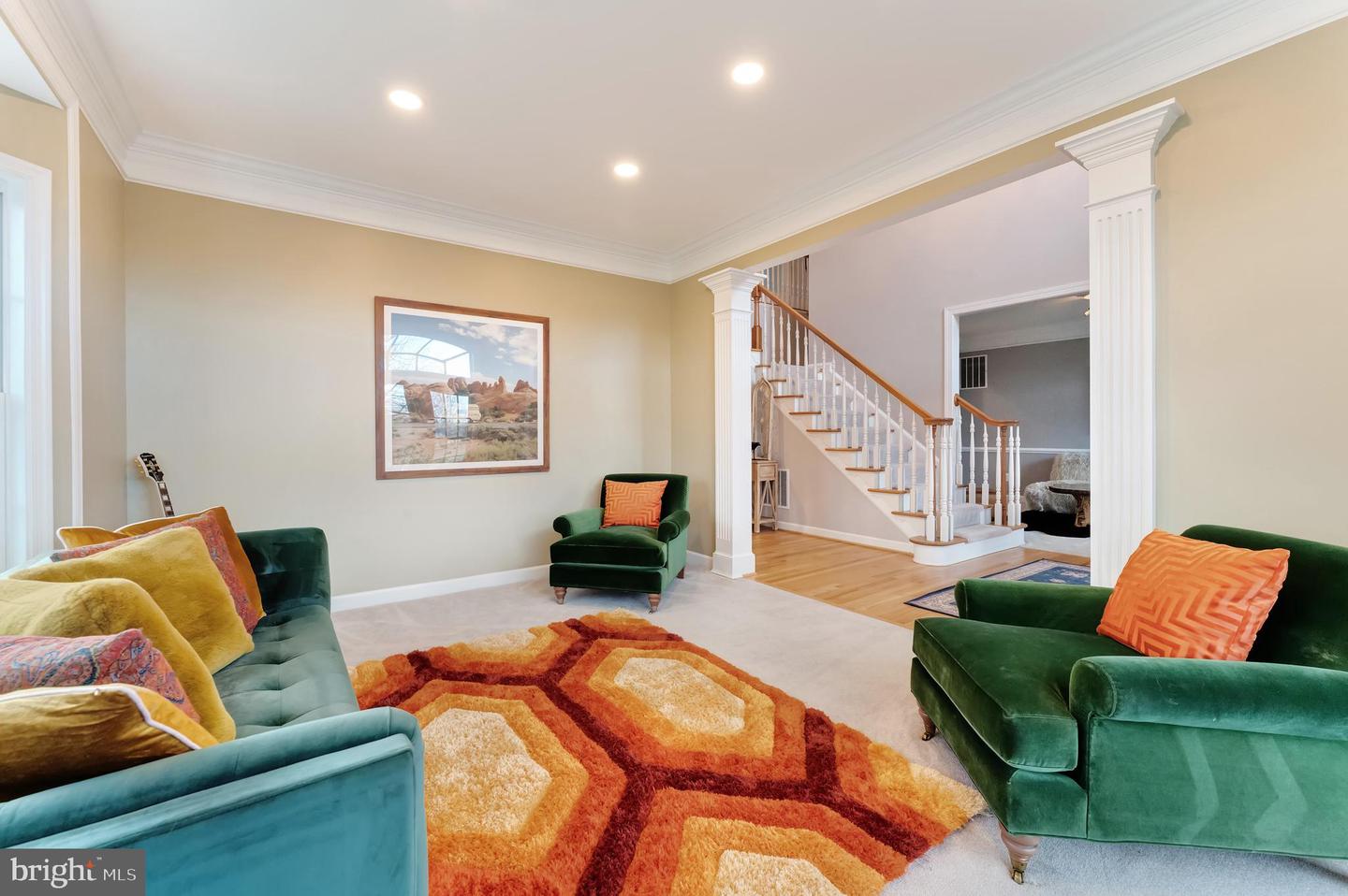 42591 UNBRIDLEDS SONG PL, CHANTILLY, Virginia 20152, 5 Bedrooms Bedrooms, ,4 BathroomsBathrooms,Residential,For sale,42591 UNBRIDLEDS SONG PL,VALO2113136 MLS # VALO2113136