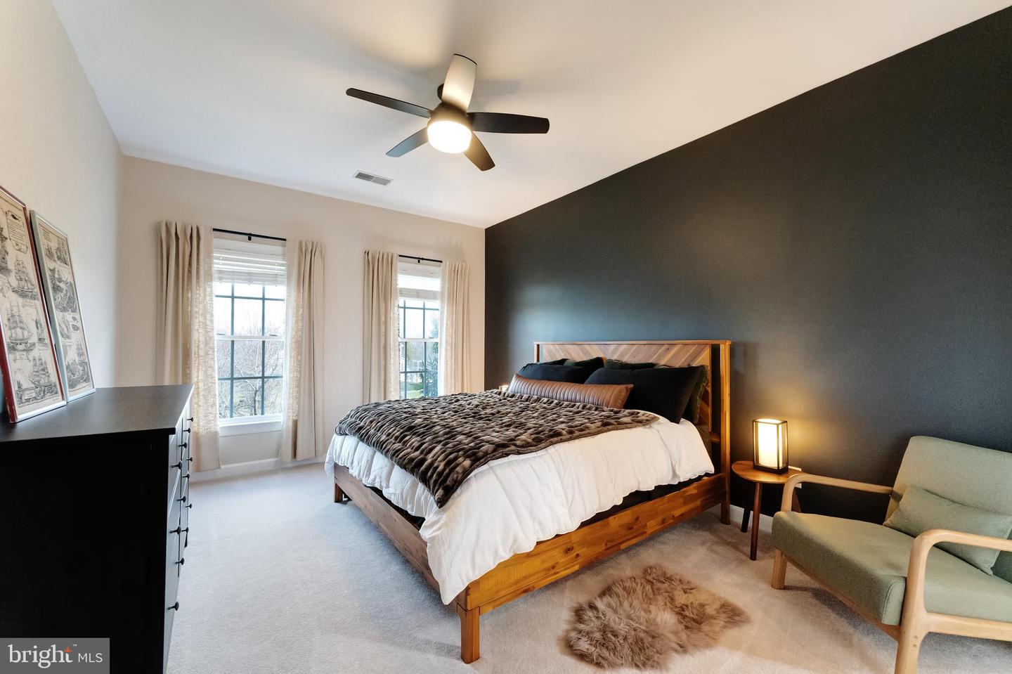 42591 UNBRIDLEDS SONG PL, CHANTILLY, Virginia 20152, 5 Bedrooms Bedrooms, ,4 BathroomsBathrooms,Residential,For sale,42591 UNBRIDLEDS SONG PL,VALO2113136 MLS # VALO2113136