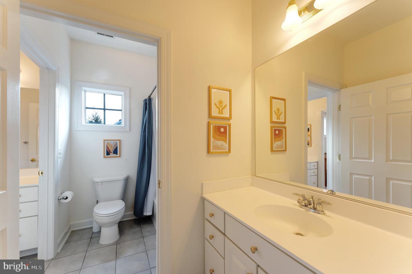 42591 UNBRIDLEDS SONG PL, CHANTILLY, Virginia 20152, 5 Bedrooms Bedrooms, ,4 BathroomsBathrooms,Residential,For sale,42591 UNBRIDLEDS SONG PL,VALO2113136 MLS # VALO2113136