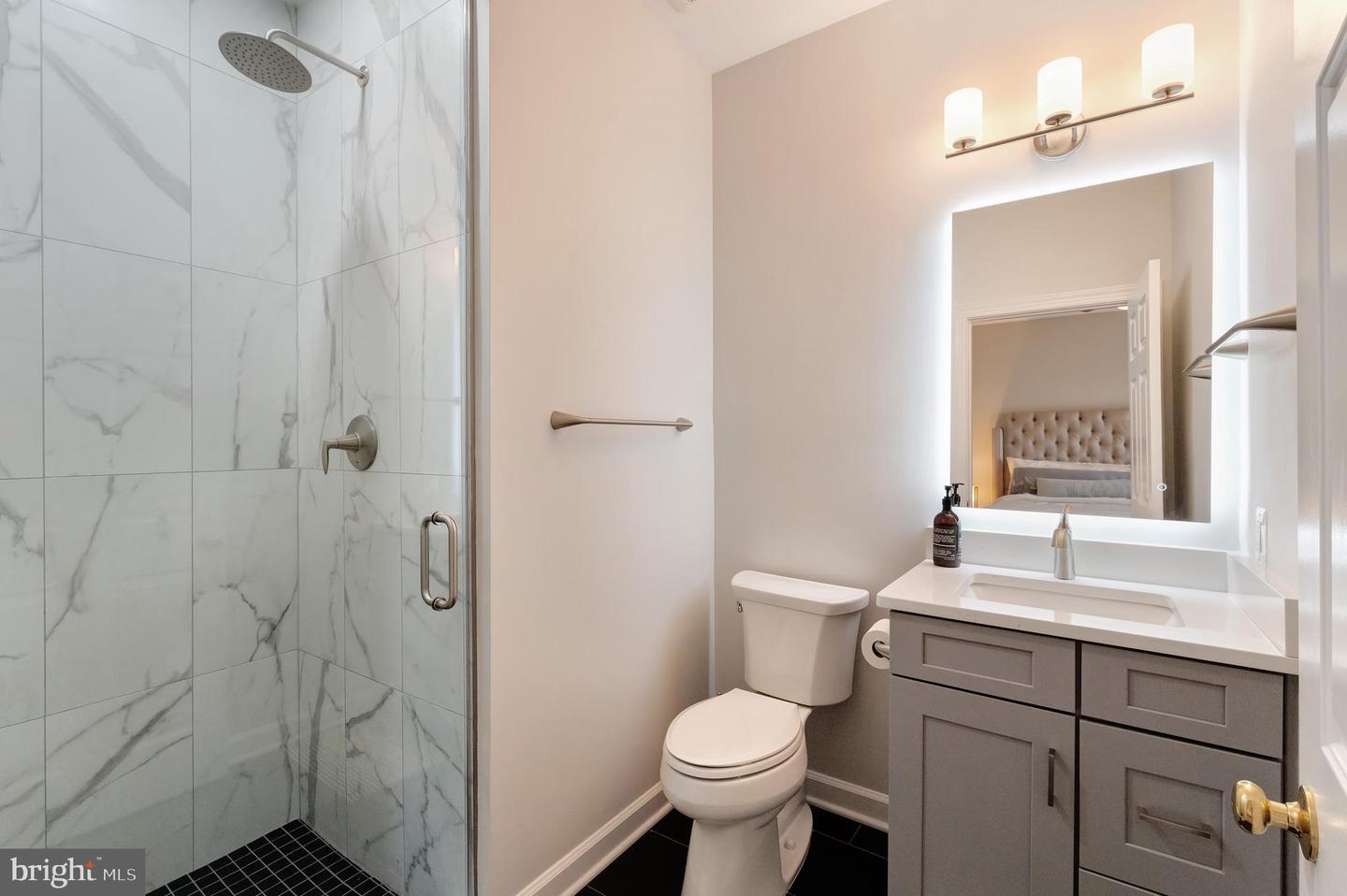 42591 UNBRIDLEDS SONG PL, CHANTILLY, Virginia 20152, 5 Bedrooms Bedrooms, ,4 BathroomsBathrooms,Residential,For sale,42591 UNBRIDLEDS SONG PL,VALO2113136 MLS # VALO2113136