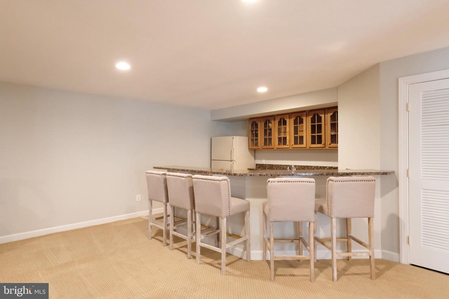 42591 UNBRIDLEDS SONG PL, CHANTILLY, Virginia 20152, 5 Bedrooms Bedrooms, ,4 BathroomsBathrooms,Residential,For sale,42591 UNBRIDLEDS SONG PL,VALO2113136 MLS # VALO2113136