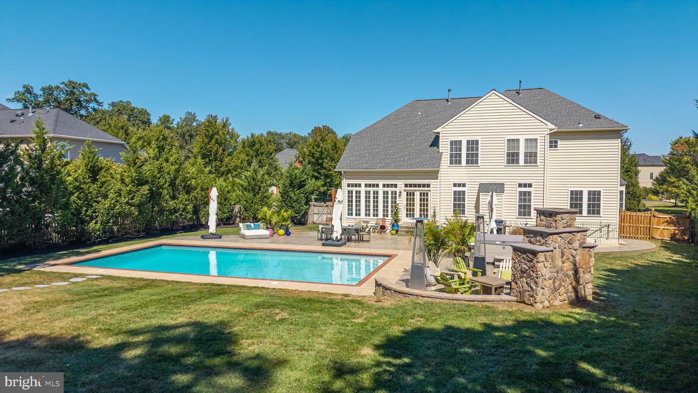 42591 UNBRIDLEDS SONG PL, CHANTILLY, Virginia 20152, 5 Bedrooms Bedrooms, ,4 BathroomsBathrooms,Residential,For sale,42591 UNBRIDLEDS SONG PL,VALO2113136 MLS # VALO2113136