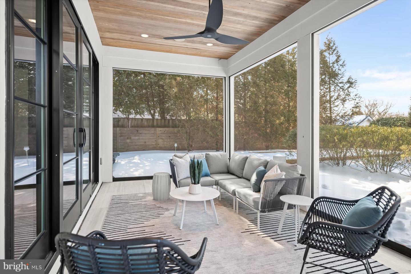 2318 N RICHMOND ST, ARLINGTON, Virginia 22207, 6 Bedrooms Bedrooms, ,6 BathroomsBathrooms,Residential,For sale,2318 N RICHMOND ST,VAAR2067370 MLS # VAAR2067370