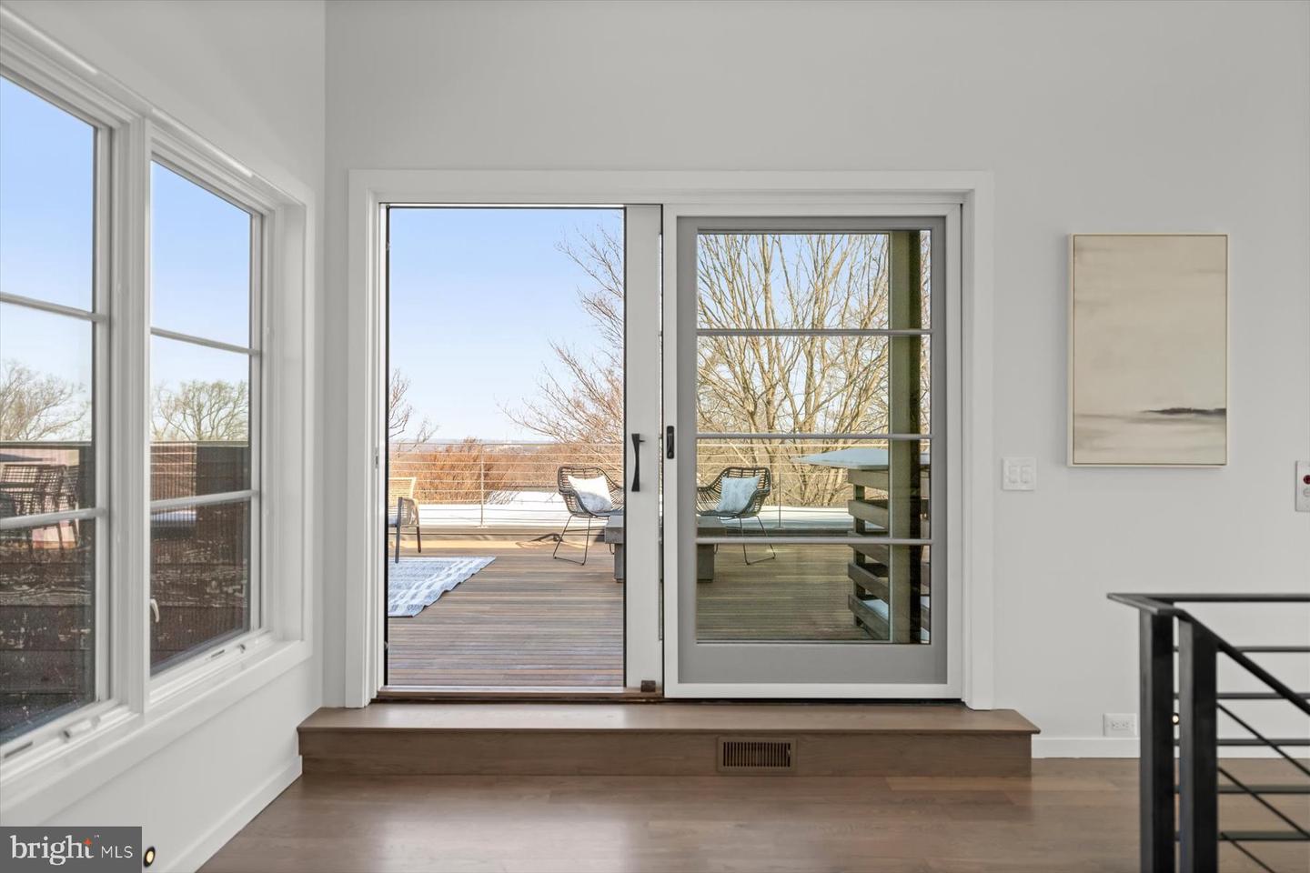 2318 N RICHMOND ST, ARLINGTON, Virginia 22207, 6 Bedrooms Bedrooms, ,6 BathroomsBathrooms,Residential,For sale,2318 N RICHMOND ST,VAAR2067370 MLS # VAAR2067370