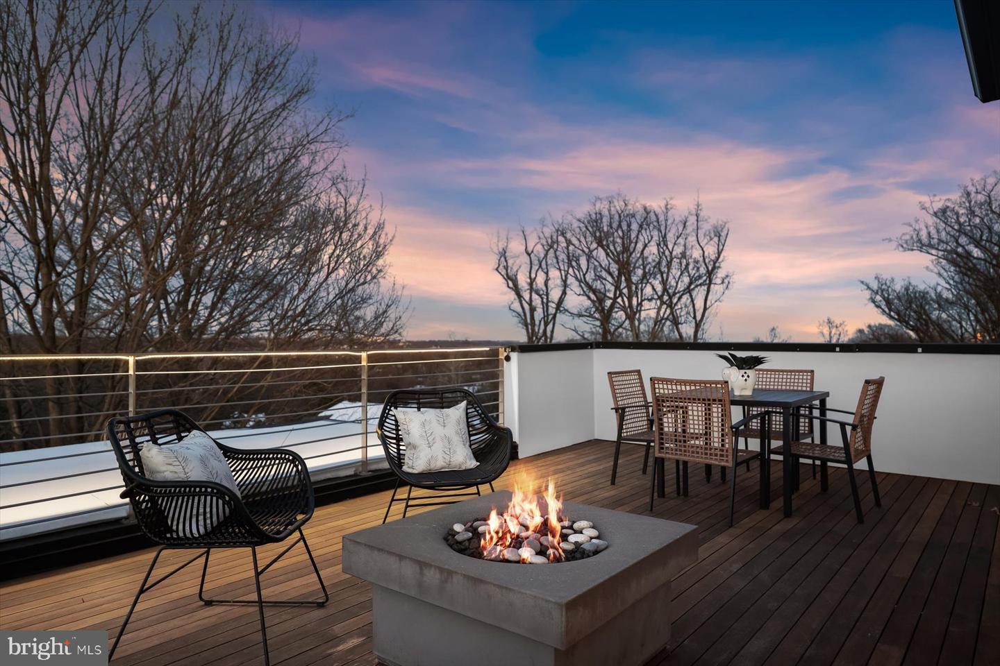 2318 N RICHMOND ST, ARLINGTON, Virginia 22207, 6 Bedrooms Bedrooms, ,6 BathroomsBathrooms,Residential,For sale,2318 N RICHMOND ST,VAAR2067370 MLS # VAAR2067370