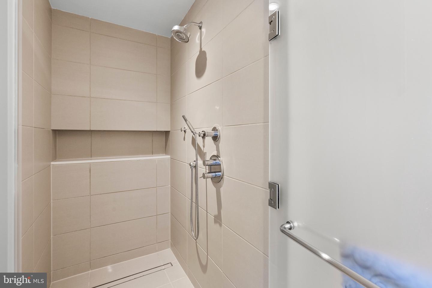 920 I ST NW #1009, WASHINGTON, District Of Columbia 20001, 2 Bedrooms Bedrooms, ,2 BathroomsBathrooms,Residential,For sale,920 I ST NW #1009,DCDC2240026 MLS # DCDC2240026