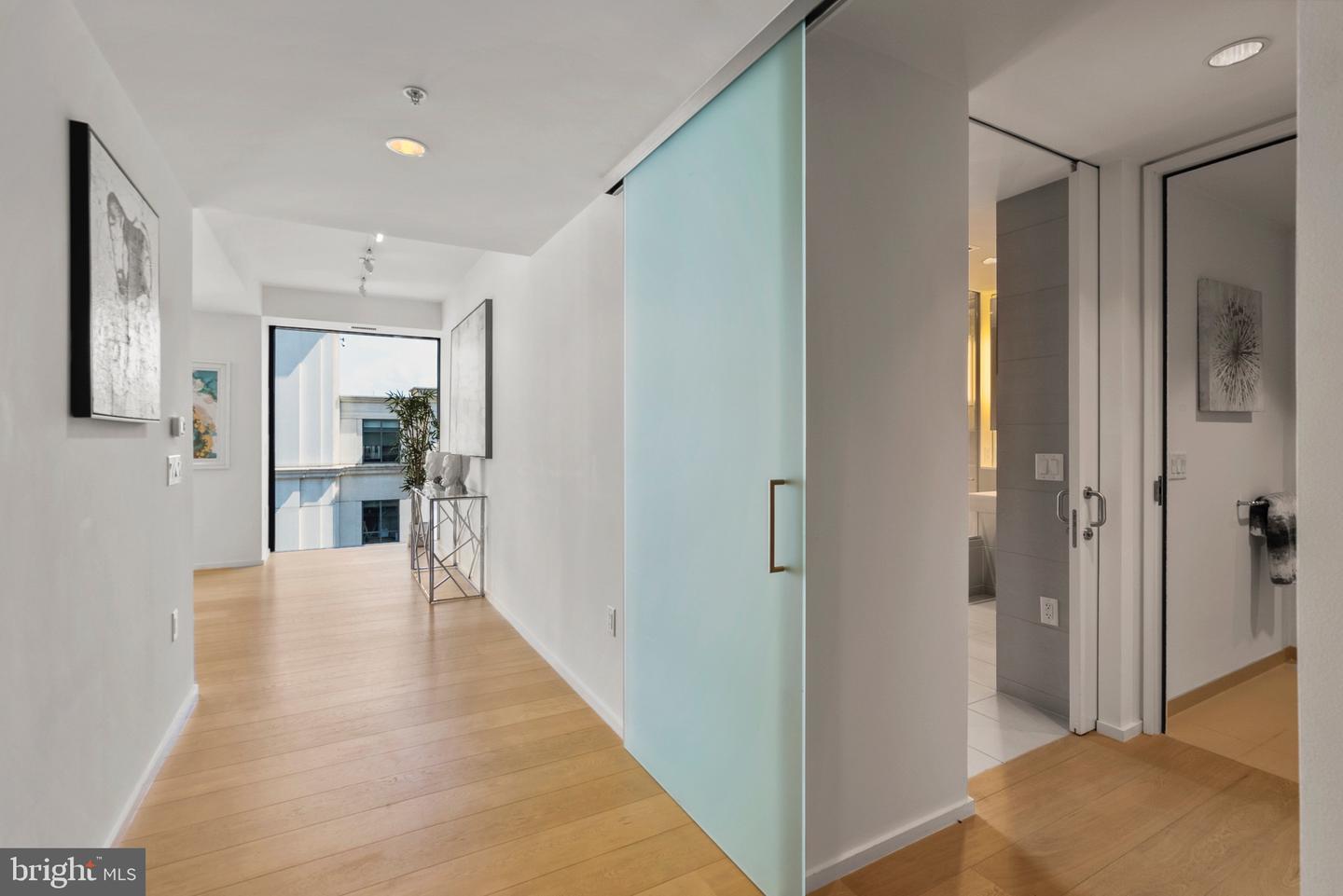 920 I ST NW #1009, WASHINGTON, District Of Columbia 20001, 2 Bedrooms Bedrooms, ,2 BathroomsBathrooms,Residential,For sale,920 I ST NW #1009,DCDC2240026 MLS # DCDC2240026