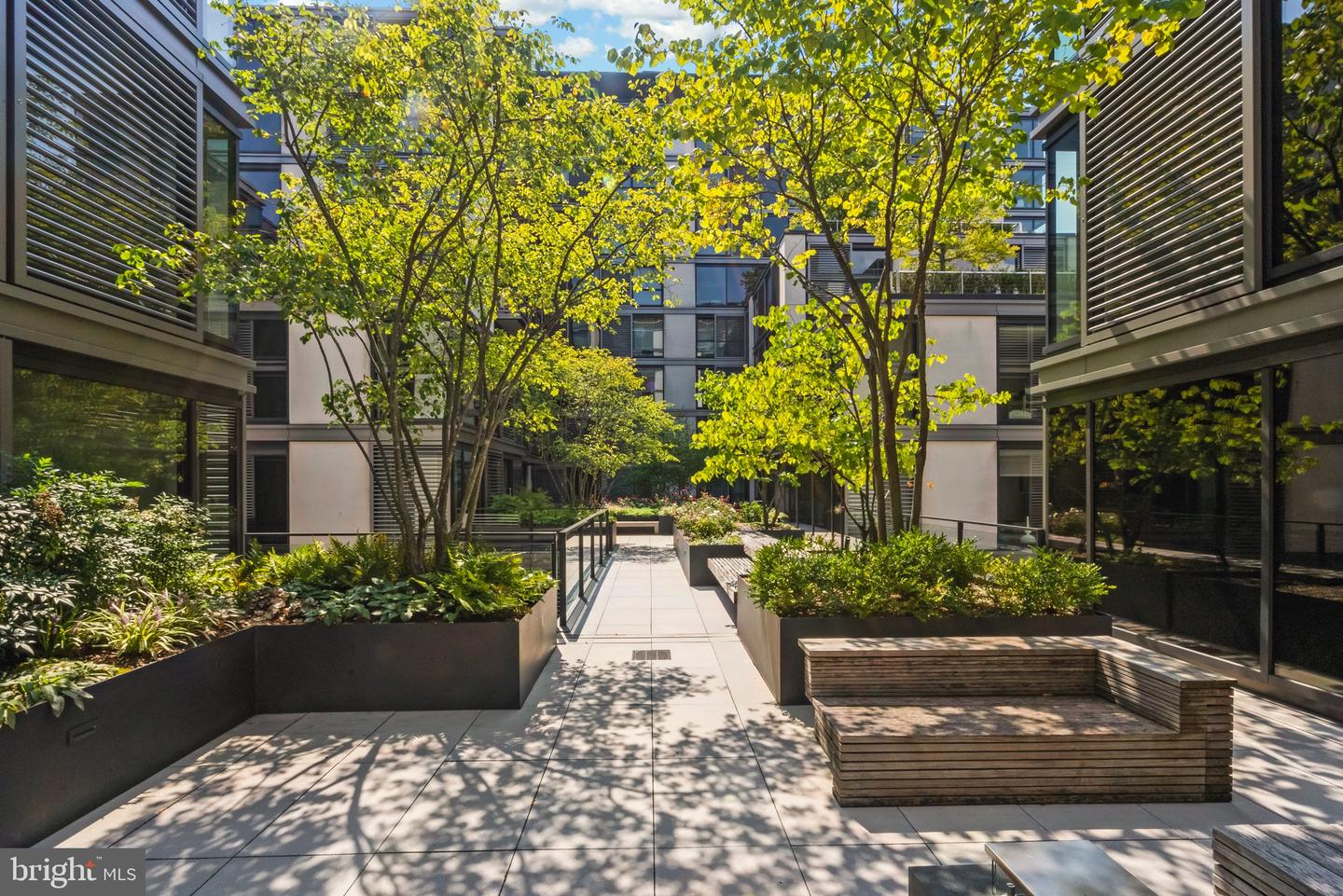 920 I ST NW #1009, WASHINGTON, District Of Columbia 20001, 2 Bedrooms Bedrooms, ,2 BathroomsBathrooms,Residential,For sale,920 I ST NW #1009,DCDC2240026 MLS # DCDC2240026