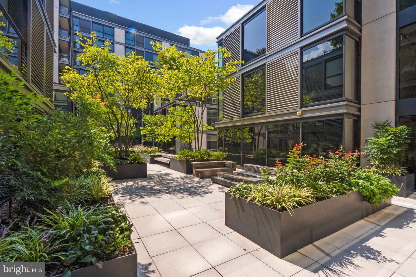 920 I ST NW #1009, WASHINGTON, District Of Columbia 20001, 2 Bedrooms Bedrooms, ,2 BathroomsBathrooms,Residential,For sale,920 I ST NW #1009,DCDC2240026 MLS # DCDC2240026