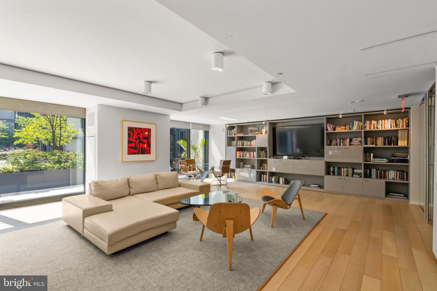 920 I ST NW #1009, WASHINGTON, District Of Columbia 20001, 2 Bedrooms Bedrooms, ,2 BathroomsBathrooms,Residential,For sale,920 I ST NW #1009,DCDC2240026 MLS # DCDC2240026