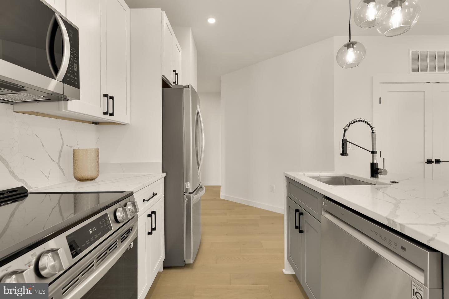 30 KENNEDY ST NW #9, WASHINGTON, District Of Columbia 20011, 2 Bedrooms Bedrooms, ,2 BathroomsBathrooms,Residential,For sale,30 KENNEDY ST NW #9,DCDC2240056 MLS # DCDC2240056