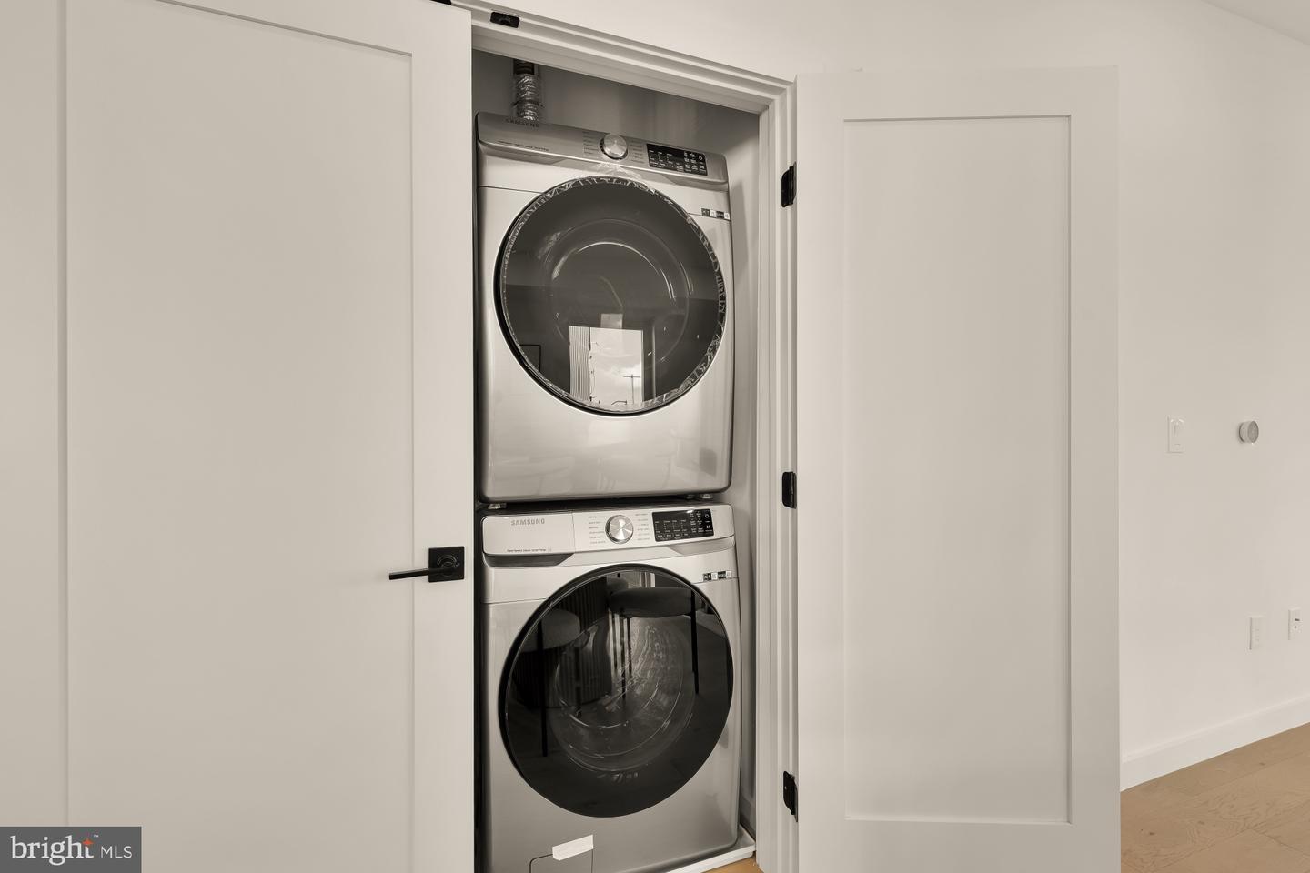 30 KENNEDY ST NW #9, WASHINGTON, District Of Columbia 20011, 2 Bedrooms Bedrooms, ,2 BathroomsBathrooms,Residential,For sale,30 KENNEDY ST NW #9,DCDC2240056 MLS # DCDC2240056