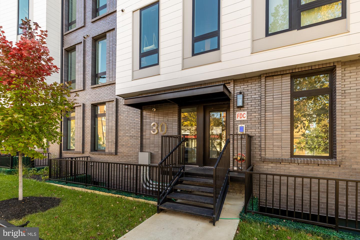 30 KENNEDY ST NW #9, WASHINGTON, District Of Columbia 20011, 2 Bedrooms Bedrooms, ,2 BathroomsBathrooms,Residential,For sale,30 KENNEDY ST NW #9,DCDC2240056 MLS # DCDC2240056