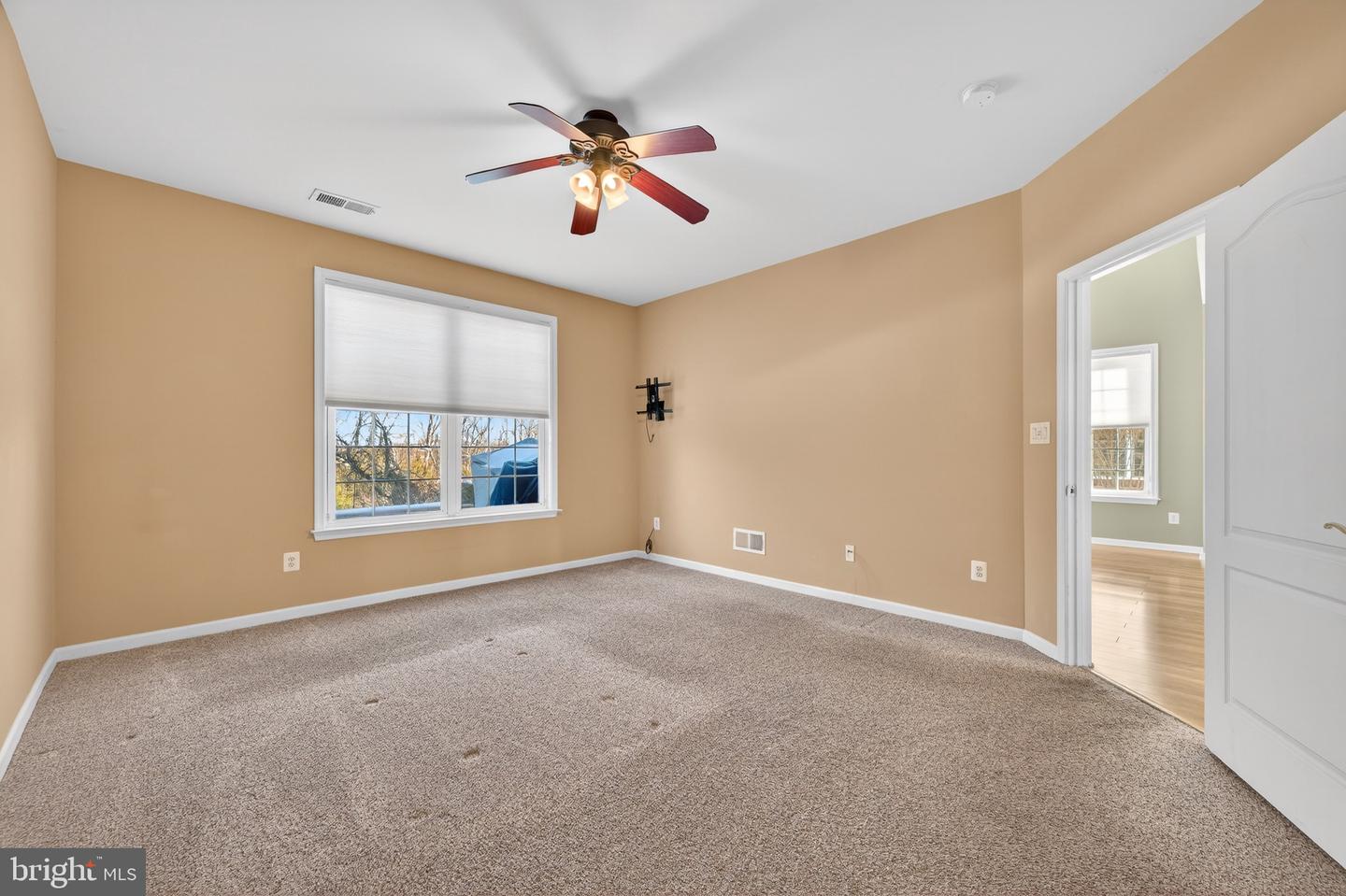 20562 ROSEWOOD MANOR SQ, ASHBURN, Virginia 20147, 3 Bedrooms Bedrooms, ,2 BathroomsBathrooms,Residential,For sale,20562 ROSEWOOD MANOR SQ,VALO2113364 MLS # VALO2113364