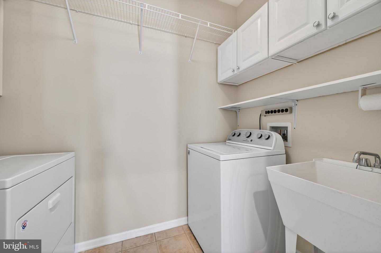 20562 ROSEWOOD MANOR SQ, ASHBURN, Virginia 20147, 3 Bedrooms Bedrooms, ,2 BathroomsBathrooms,Residential,For sale,20562 ROSEWOOD MANOR SQ,VALO2113364 MLS # VALO2113364