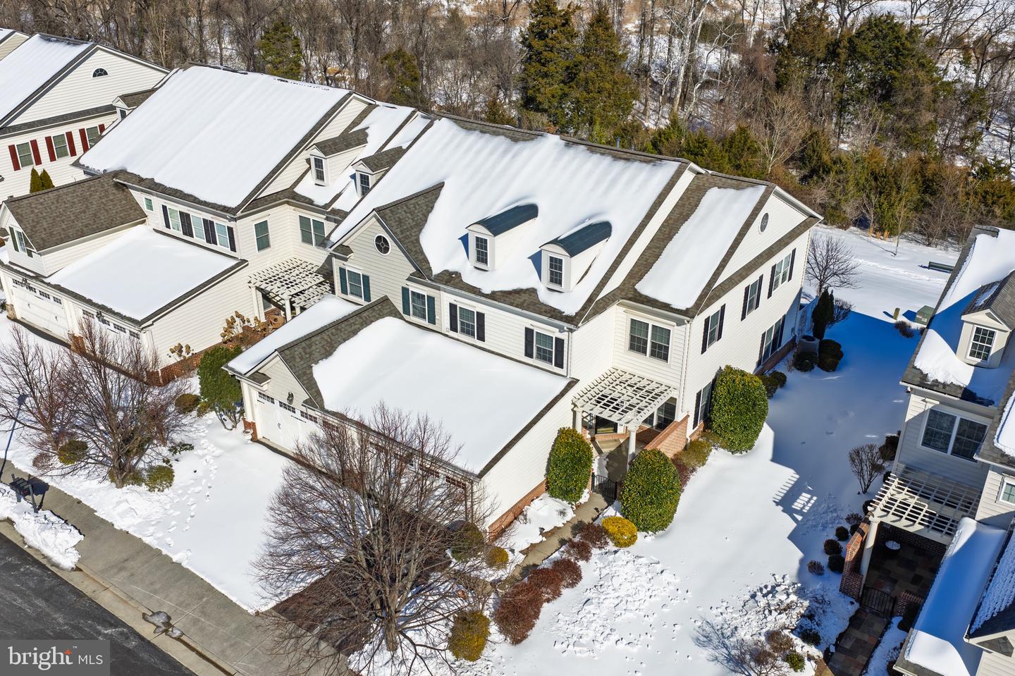 20562 ROSEWOOD MANOR SQ, ASHBURN, Virginia 20147, 3 Bedrooms Bedrooms, ,2 BathroomsBathrooms,Residential,For sale,20562 ROSEWOOD MANOR SQ,VALO2113364 MLS # VALO2113364