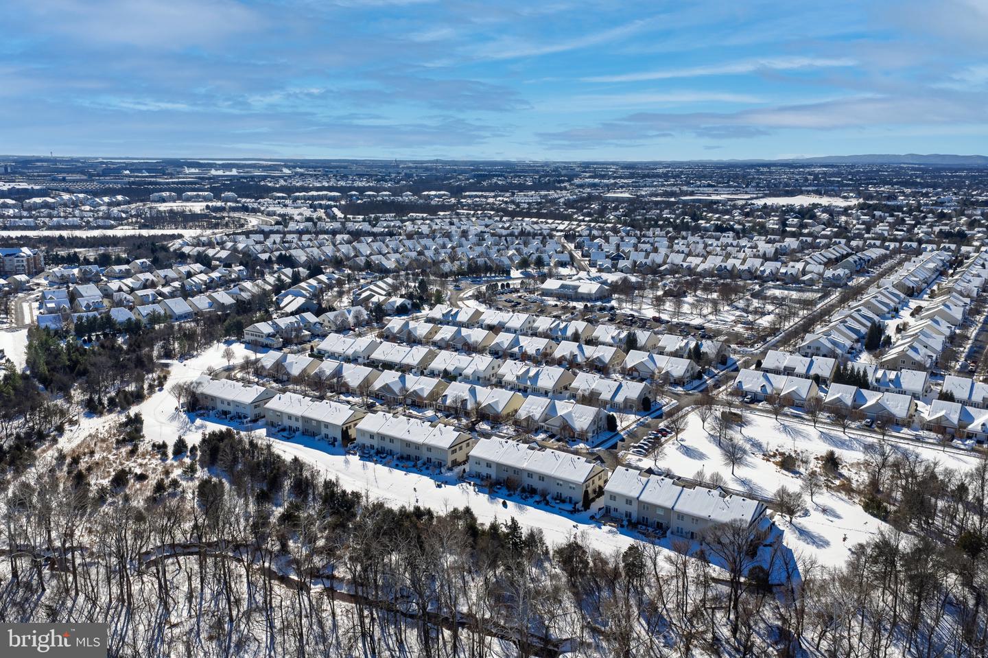 20562 ROSEWOOD MANOR SQ, ASHBURN, Virginia 20147, 3 Bedrooms Bedrooms, ,2 BathroomsBathrooms,Residential,For sale,20562 ROSEWOOD MANOR SQ,VALO2113364 MLS # VALO2113364