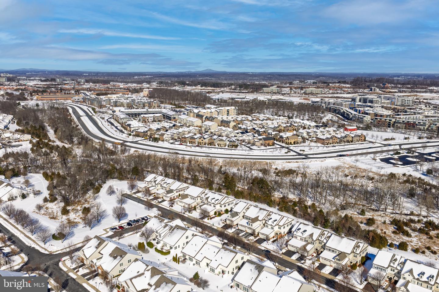 20562 ROSEWOOD MANOR SQ, ASHBURN, Virginia 20147, 3 Bedrooms Bedrooms, ,2 BathroomsBathrooms,Residential,For sale,20562 ROSEWOOD MANOR SQ,VALO2113364 MLS # VALO2113364