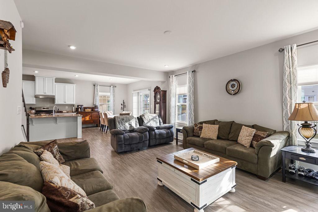 5428 HOLLEY OAK LN, FREDERICKSBURG, Virginia 22407, 4 Bedrooms Bedrooms, 8 Rooms Rooms,3 BathroomsBathrooms,Residential,For sale,5428 HOLLEY OAK LN,VASP2038400 MLS # VASP2038400