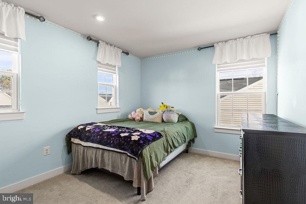 5428 HOLLEY OAK LN, FREDERICKSBURG, Virginia 22407, 4 Bedrooms Bedrooms, 8 Rooms Rooms,3 BathroomsBathrooms,Residential,For sale,5428 HOLLEY OAK LN,VASP2038400 MLS # VASP2038400