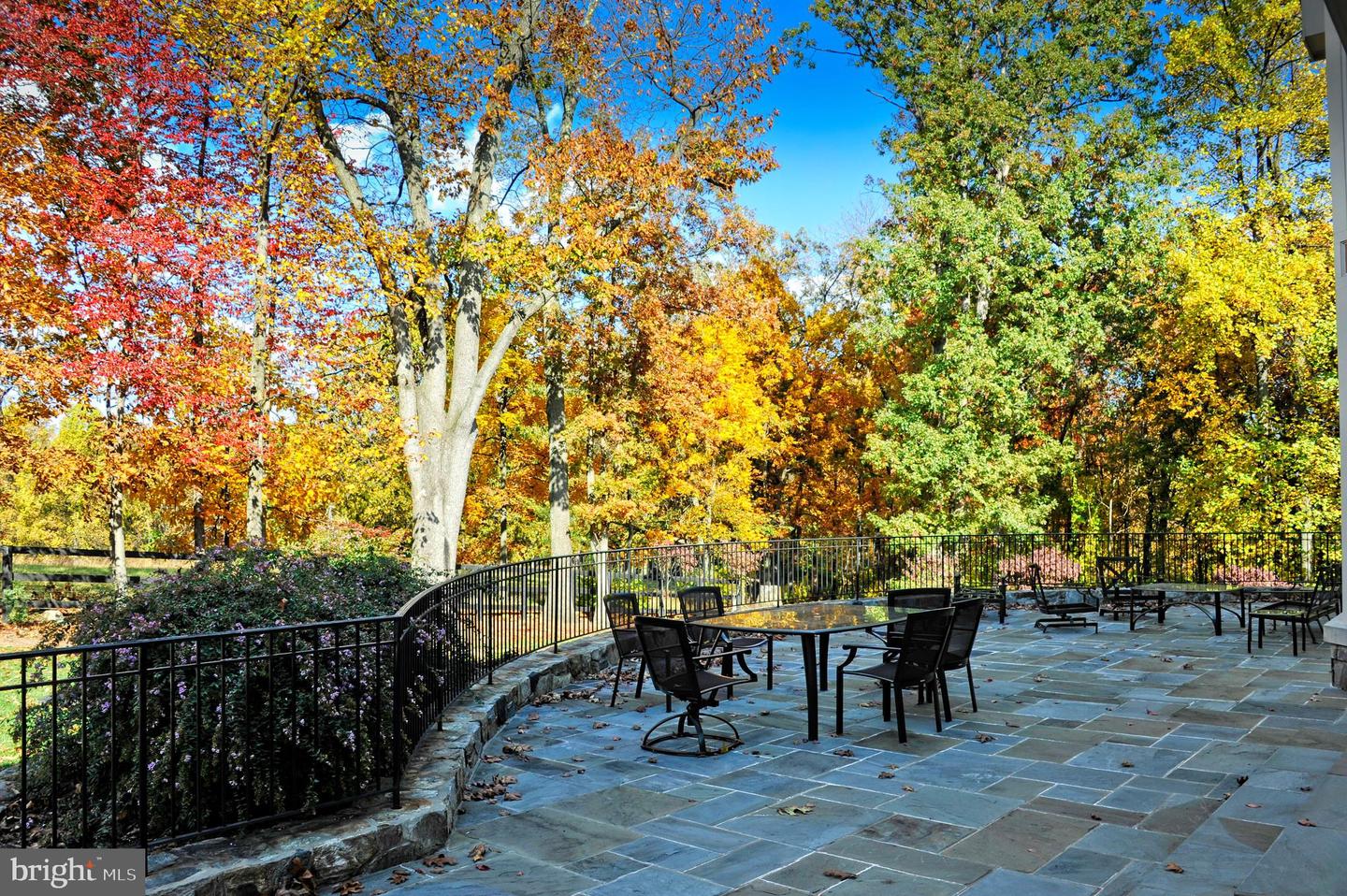 40436 BEACON HILL DR, LEESBURG, Virginia 20176, 5 Bedrooms Bedrooms, ,5 BathroomsBathrooms,Residential,For sale,40436 BEACON HILL DR,VALO2113328 MLS # VALO2113328