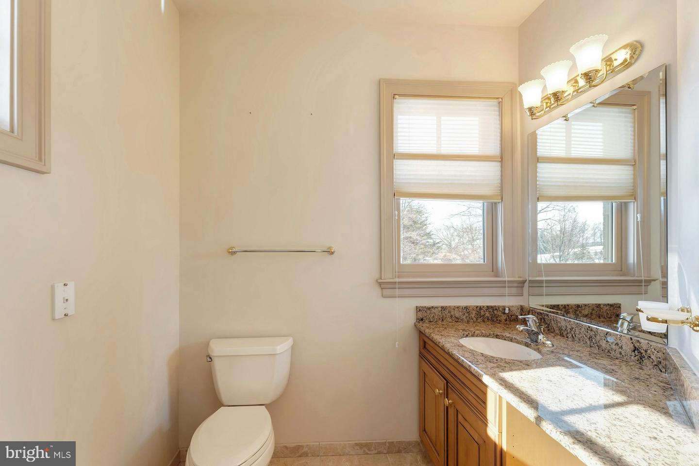 40436 BEACON HILL DR, LEESBURG, Virginia 20176, 5 Bedrooms Bedrooms, ,5 BathroomsBathrooms,Residential,For sale,40436 BEACON HILL DR,VALO2113328 MLS # VALO2113328