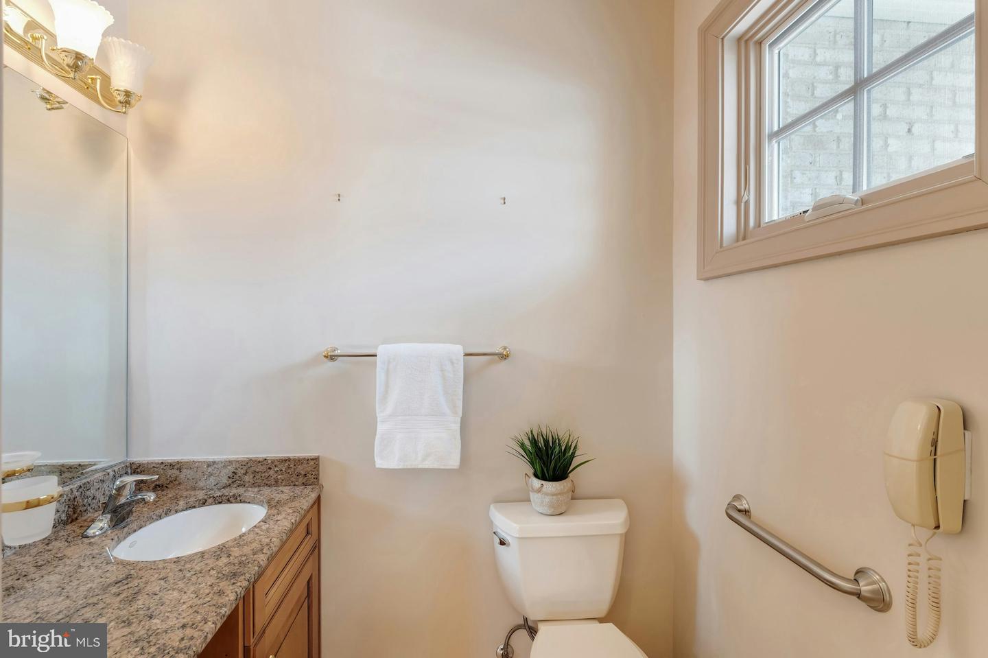 40436 BEACON HILL DR, LEESBURG, Virginia 20176, 5 Bedrooms Bedrooms, ,5 BathroomsBathrooms,Residential,For sale,40436 BEACON HILL DR,VALO2113328 MLS # VALO2113328