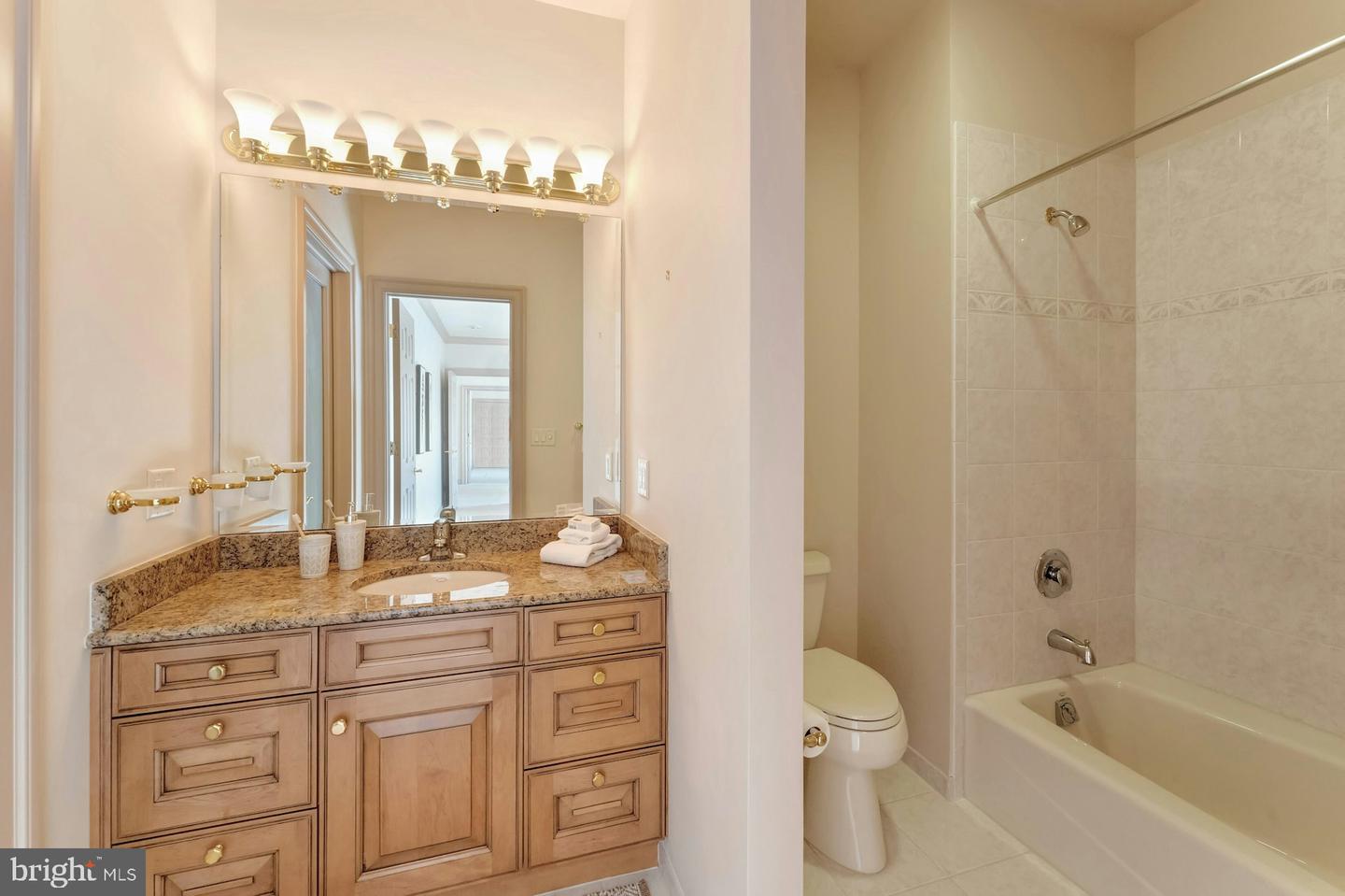 40436 BEACON HILL DR, LEESBURG, Virginia 20176, 5 Bedrooms Bedrooms, ,5 BathroomsBathrooms,Residential,For sale,40436 BEACON HILL DR,VALO2113328 MLS # VALO2113328