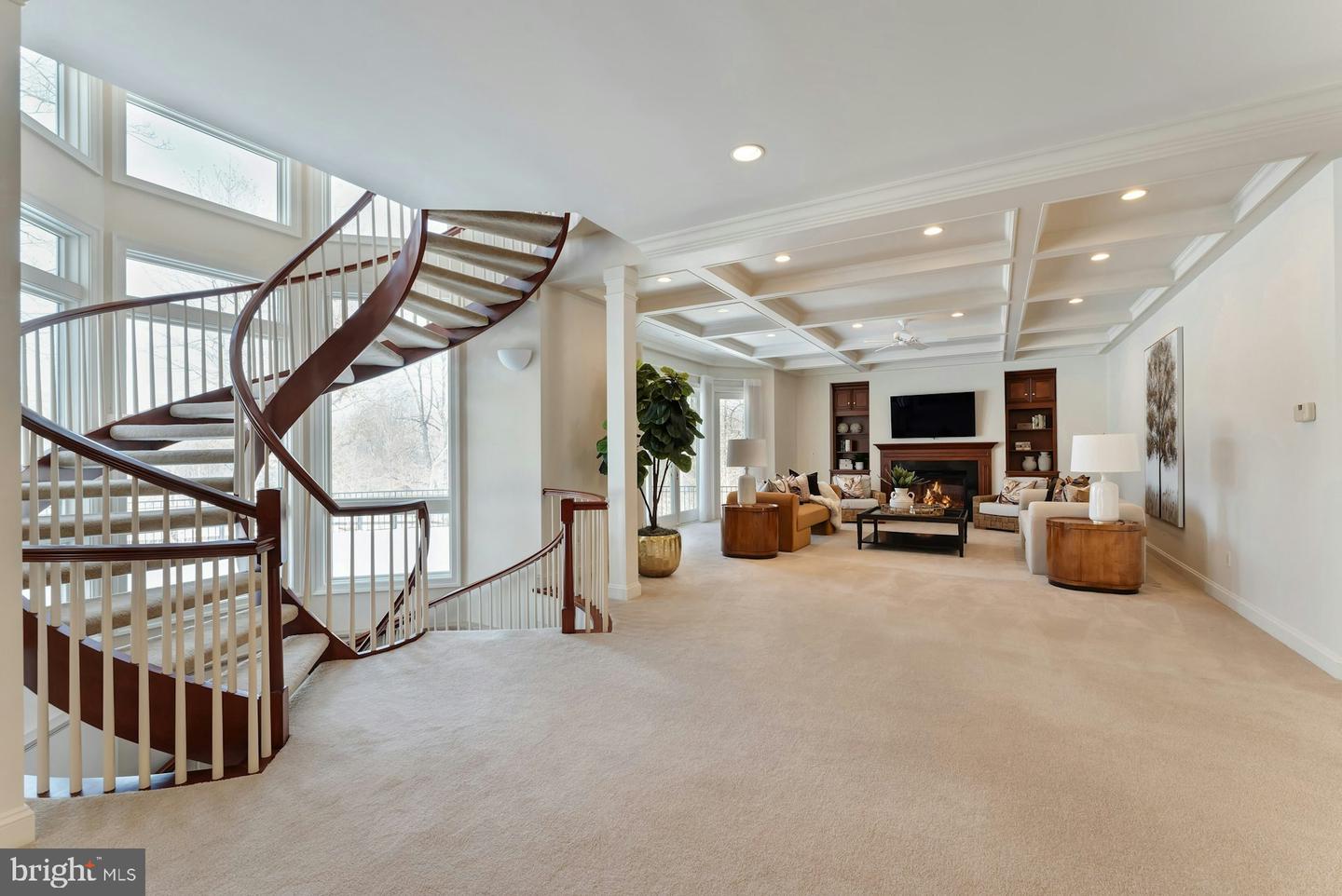 40436 BEACON HILL DR, LEESBURG, Virginia 20176, 5 Bedrooms Bedrooms, ,5 BathroomsBathrooms,Residential,For sale,40436 BEACON HILL DR,VALO2113328 MLS # VALO2113328